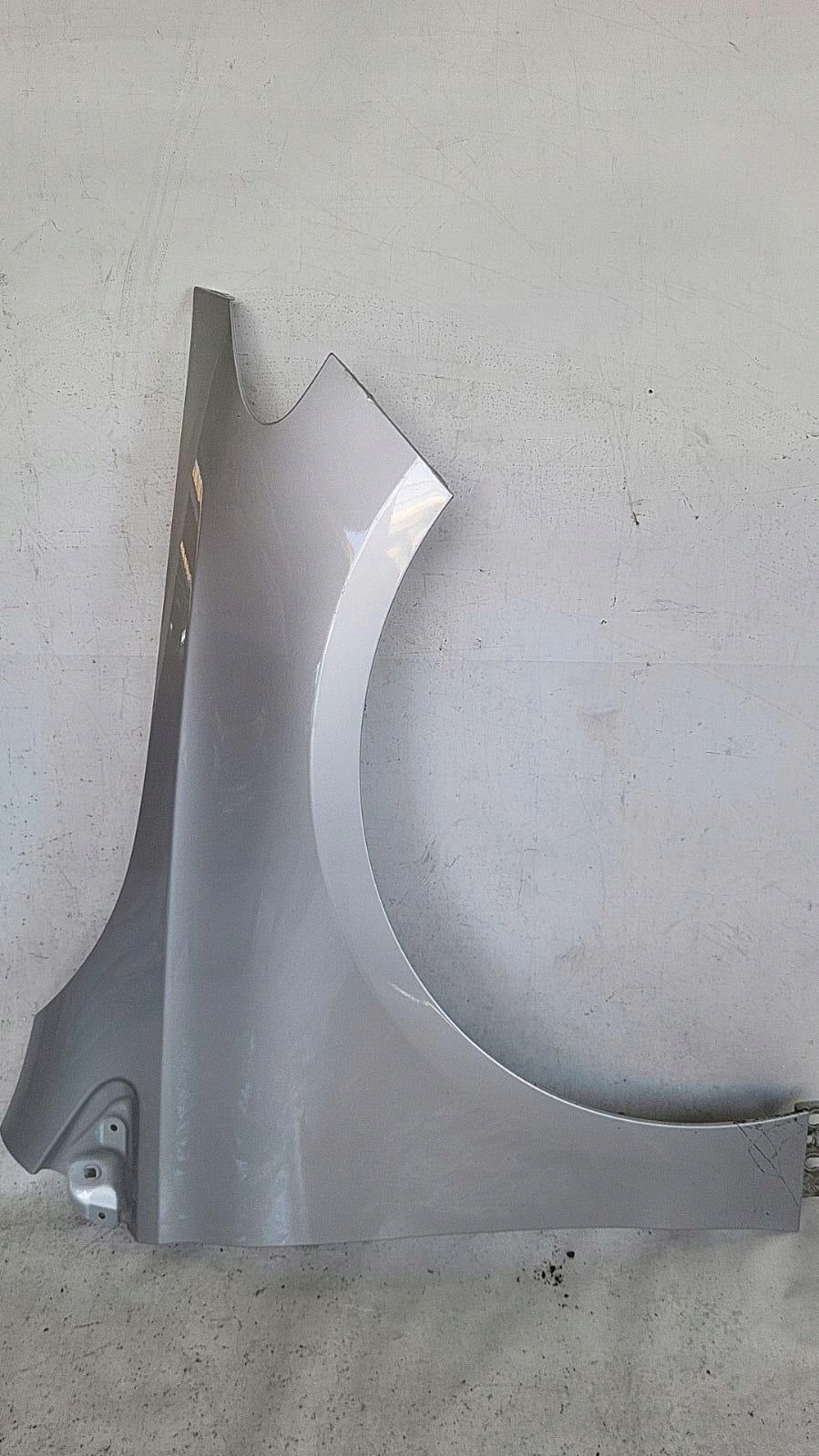 MERCEDES B-KLASA III 3 W247 18- fender front front right