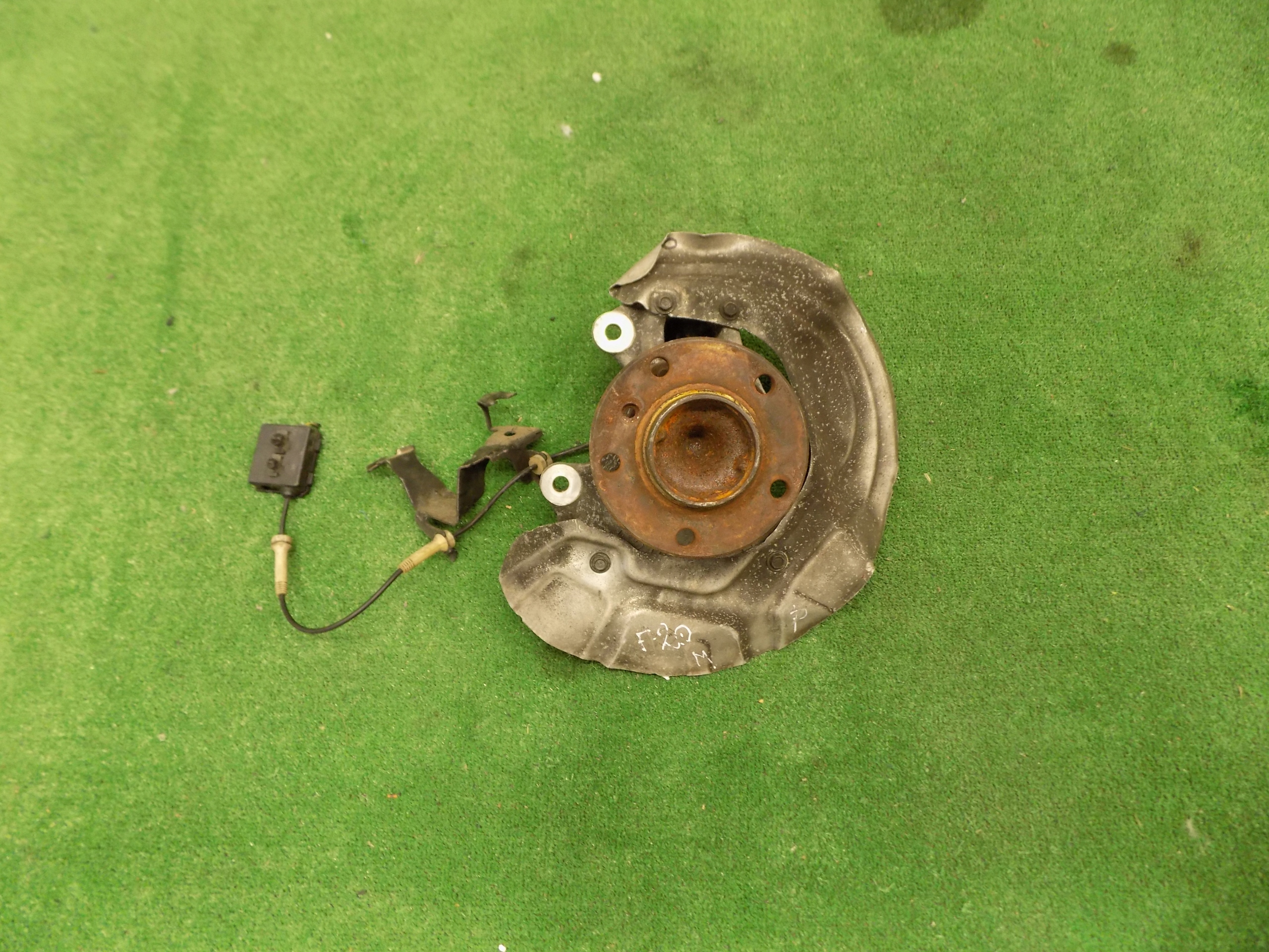 BMW F20 F21 swing right front 6853652