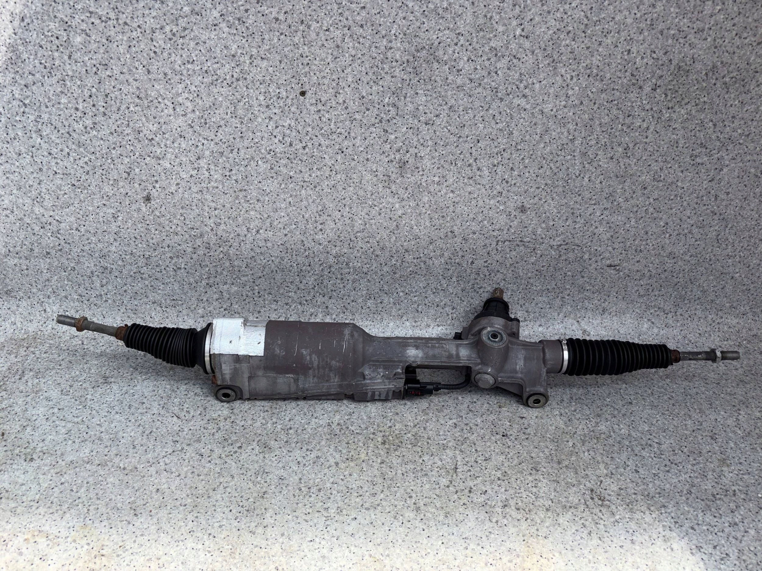 Audi Q5 PRZEKŁADNIA MAGLOWNICA 8R1423055BE Numer katalogowy części 8R1423055BE   AUTO-MAGIEL