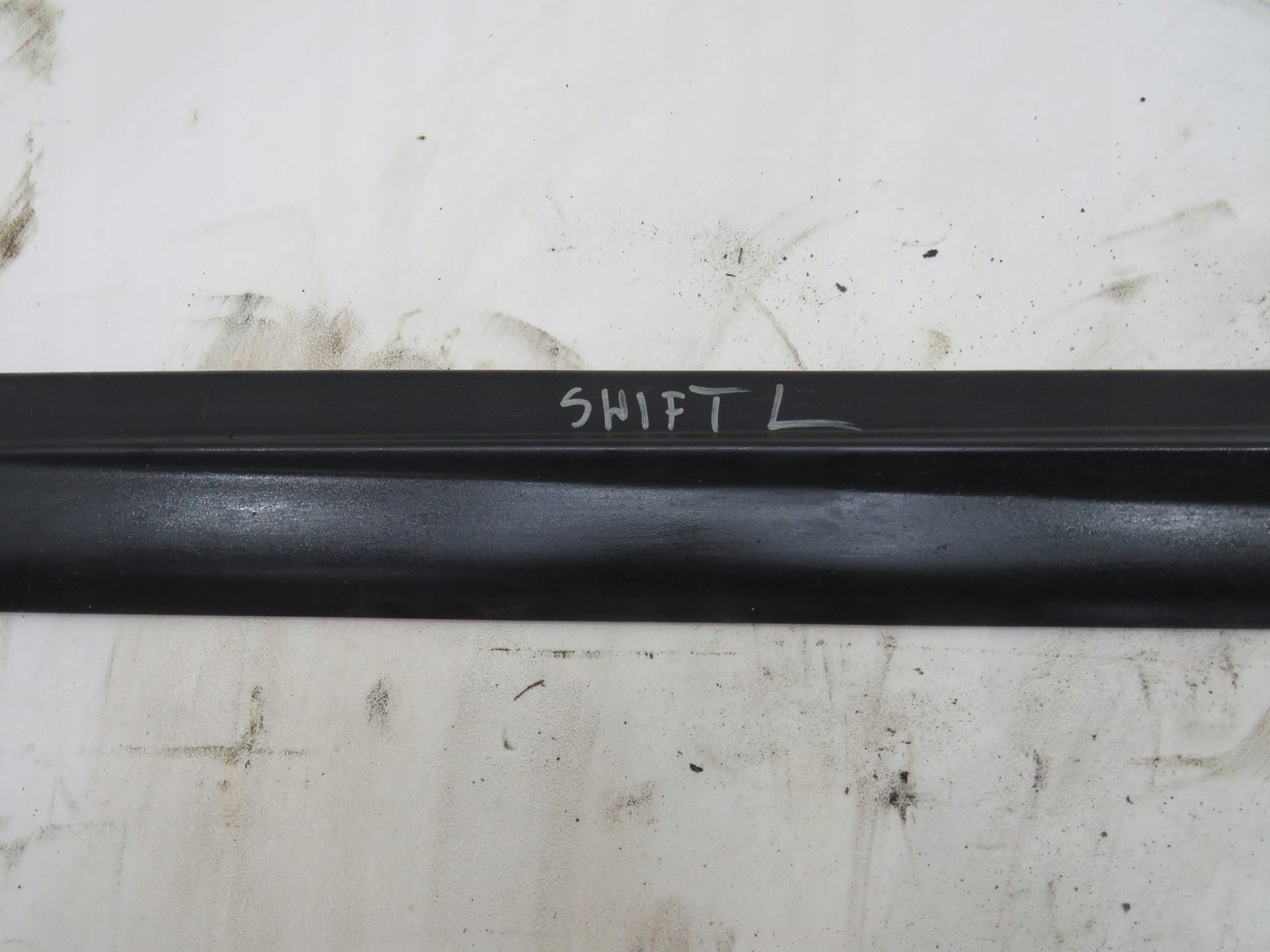 LISTWA PROGOWA LEWA 4X4 SWIFT MK7 Typ samochodu Samochody osobowe