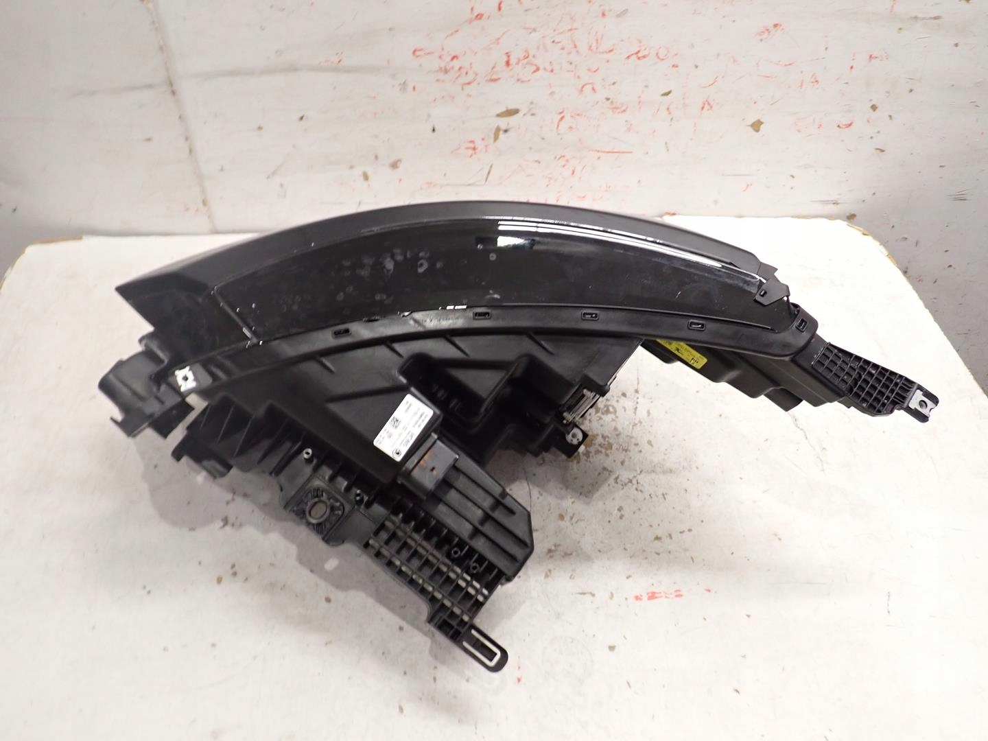 light front front right SKODA ELROQ 2025- FULL LED 5LB941036