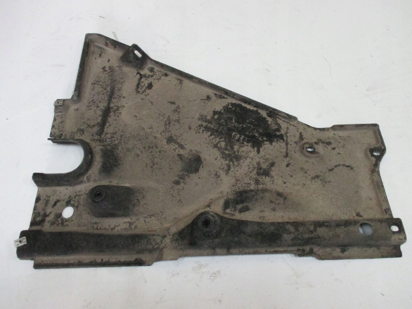 cover chassis AUDI A6 4K0 4K0825215