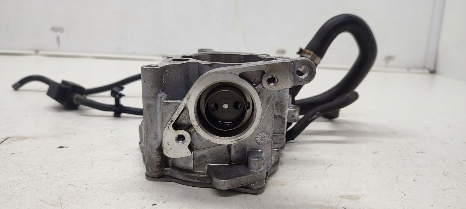 pump vacum vacuum vacual Audi A4 B8 1,8 TFSI CDH