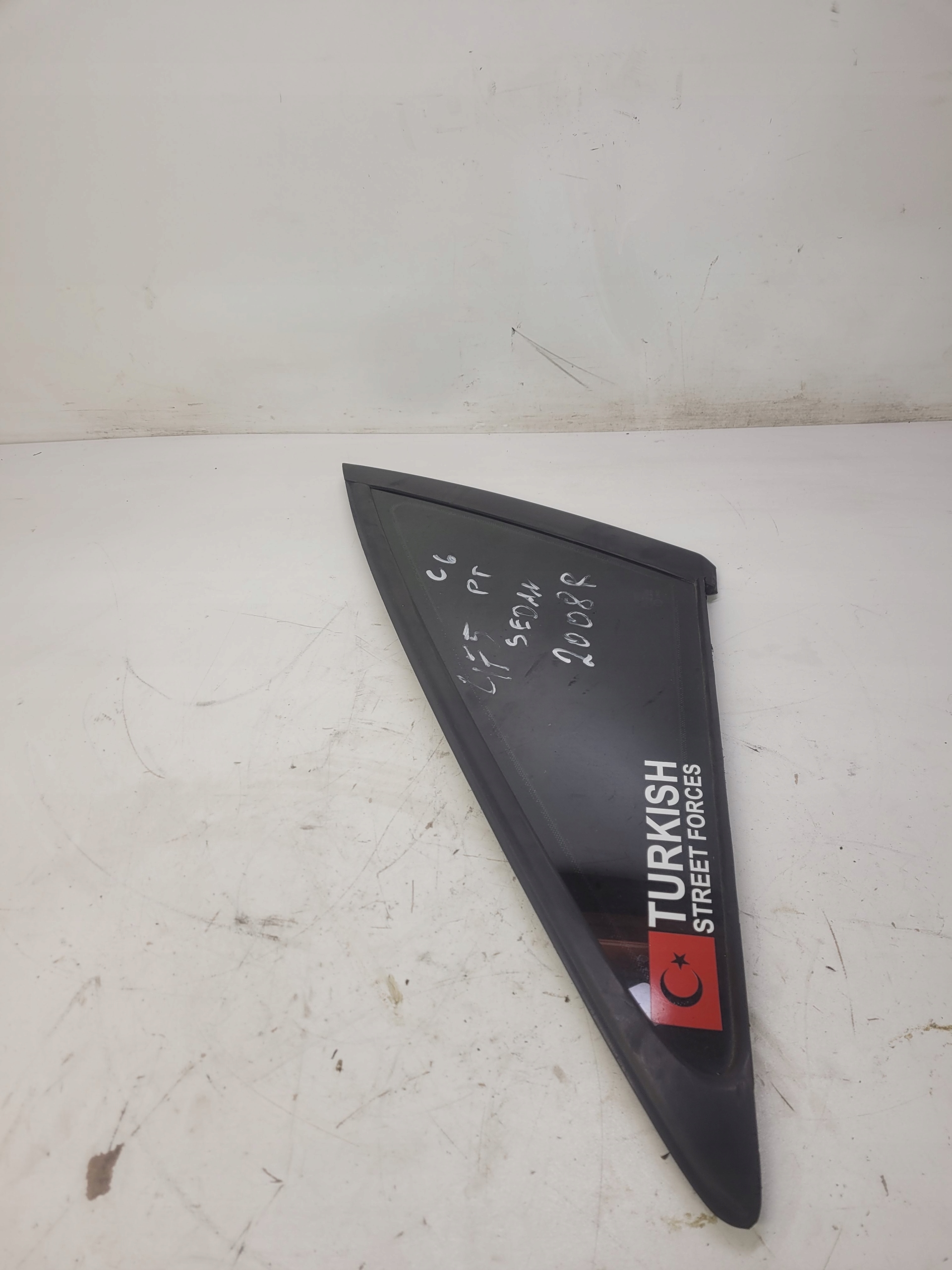 window bodywork right rear part AUDI A6 C6 sedan 4F5 2008R