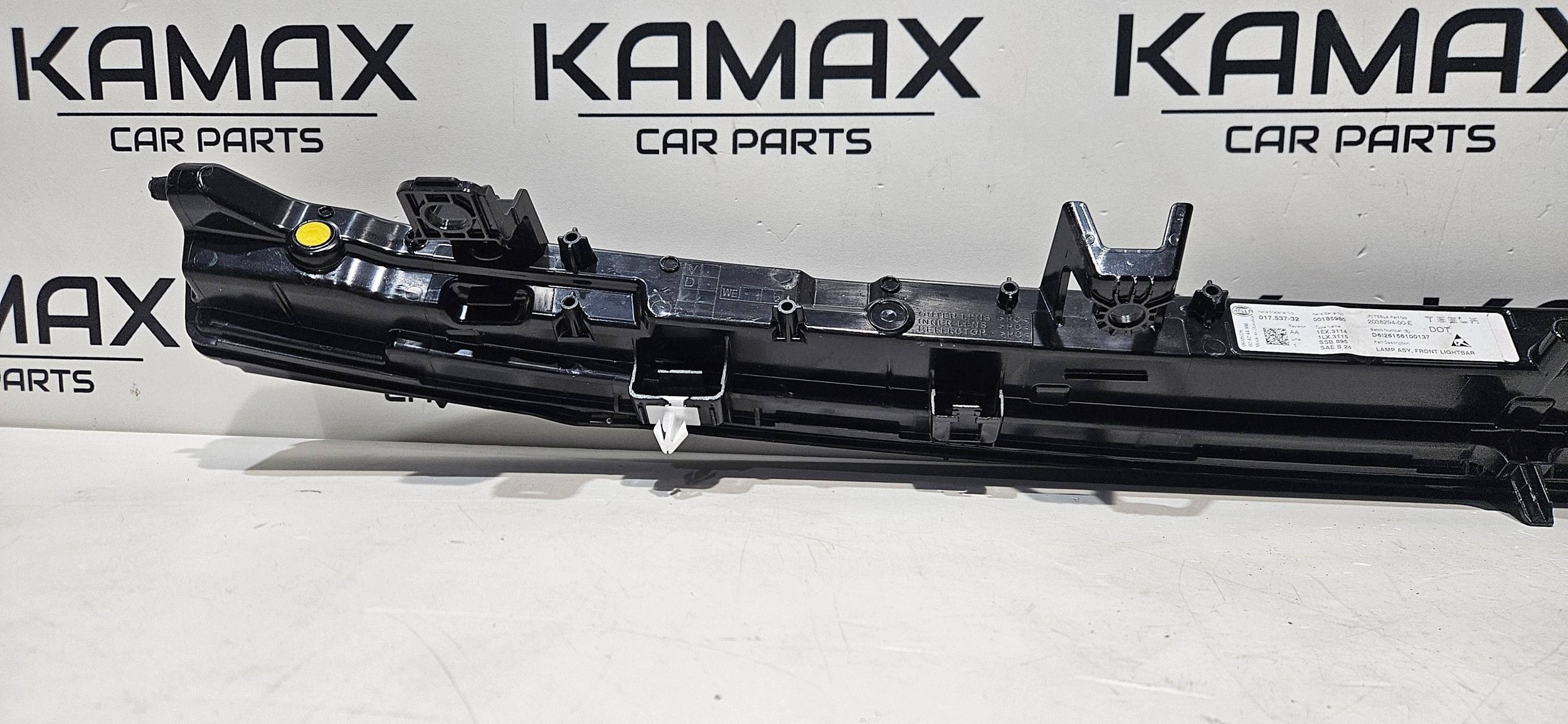 light front central DRL LED TESLA Y LIFT JUNIPER 25- original 203829400E
