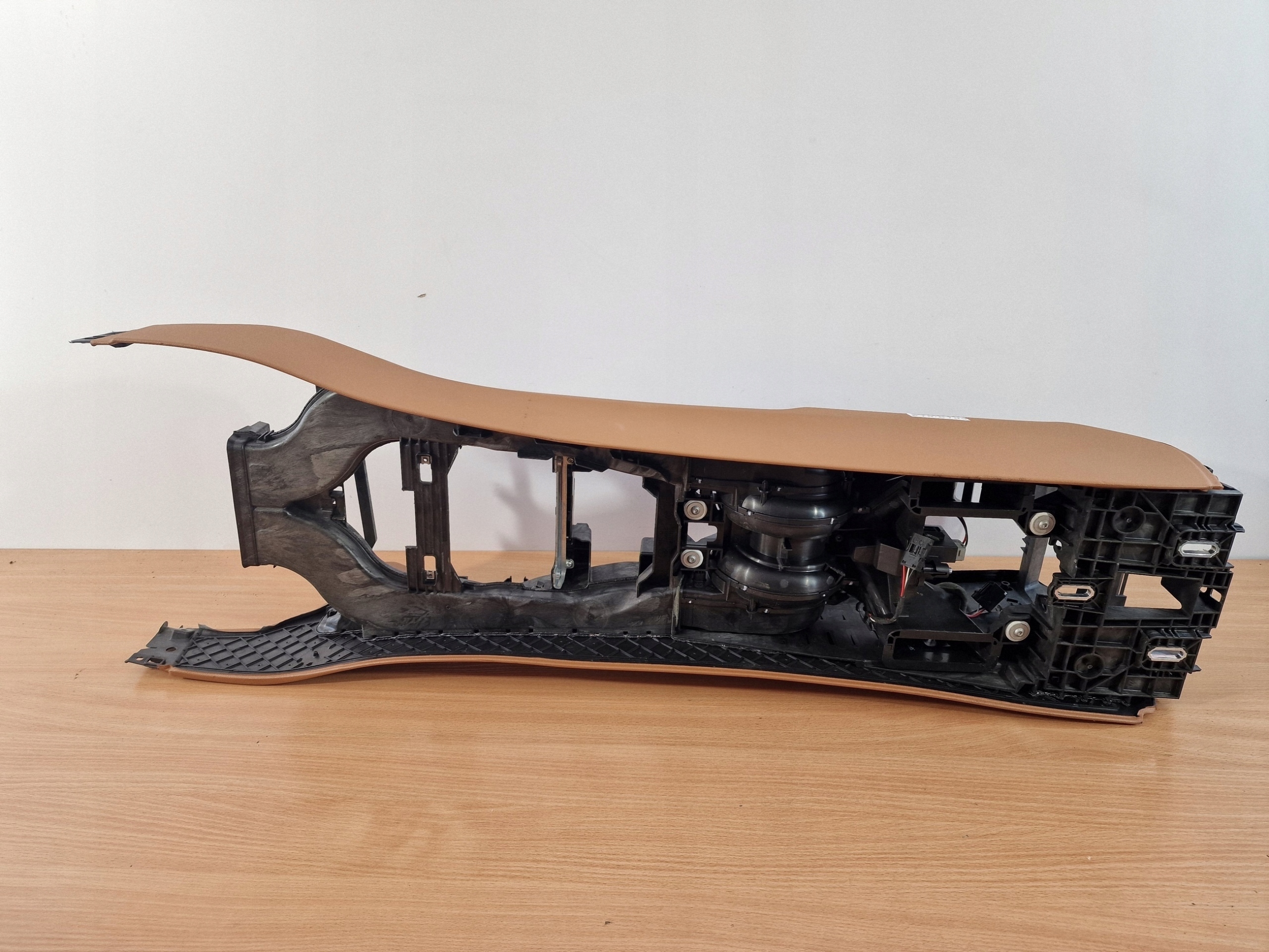 BMW 7 G11 G12 TUNEL MITTE ORIGINAL TOFI