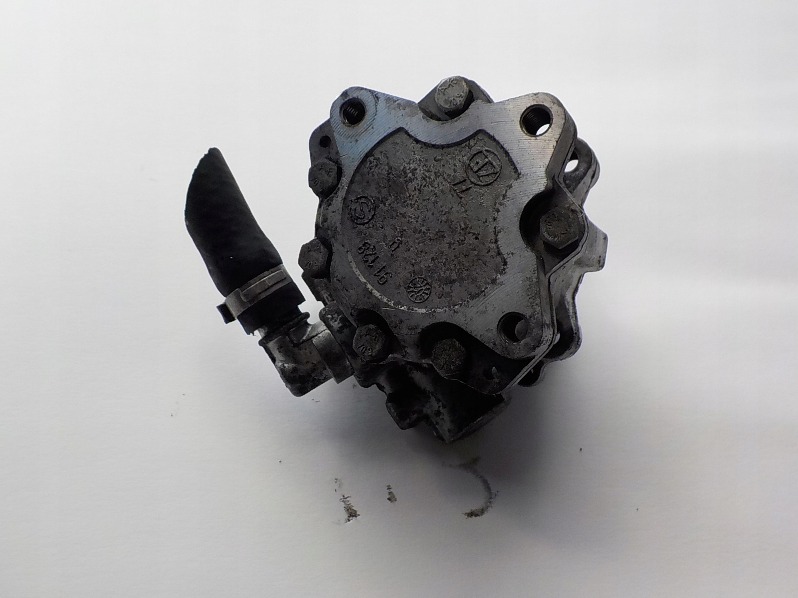 VOLKSWAGEN PASSAT B5 1.8 B Pompa servosterzo 4B0145155T