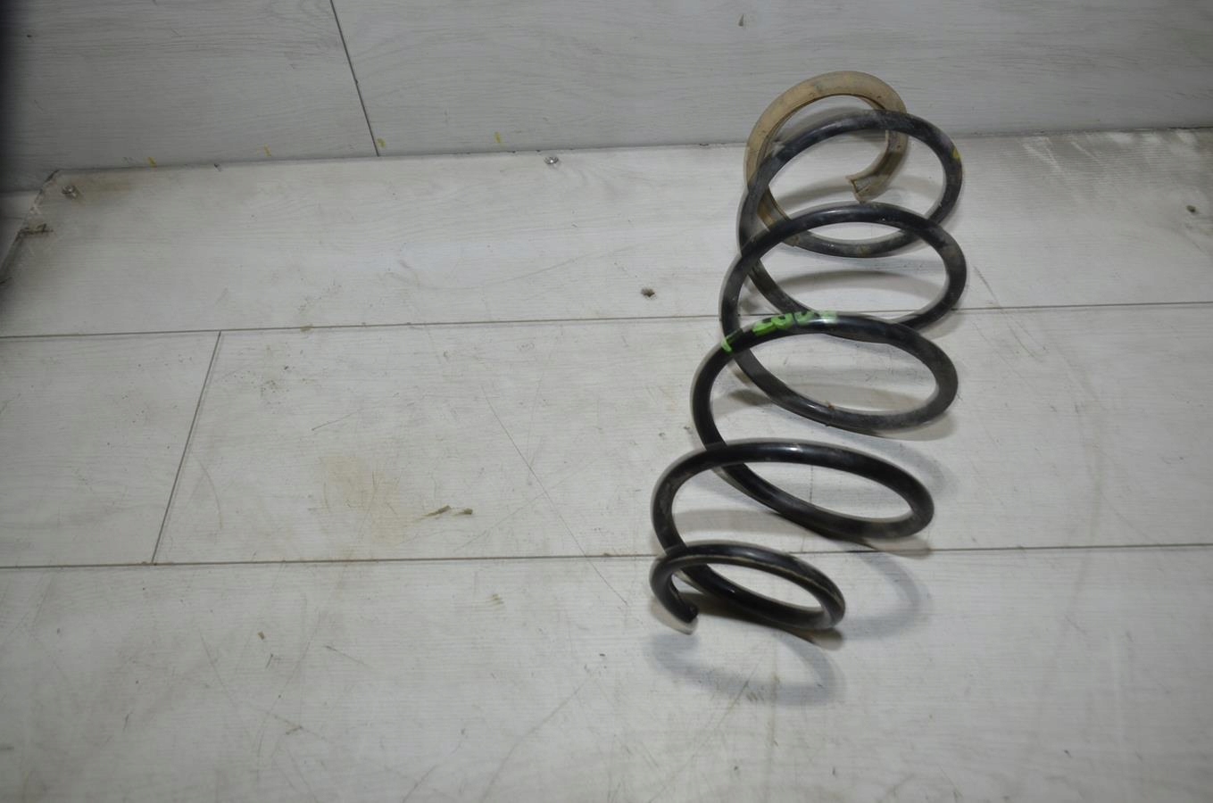 spring front 1.6 HDI Peugeot 2008 13r