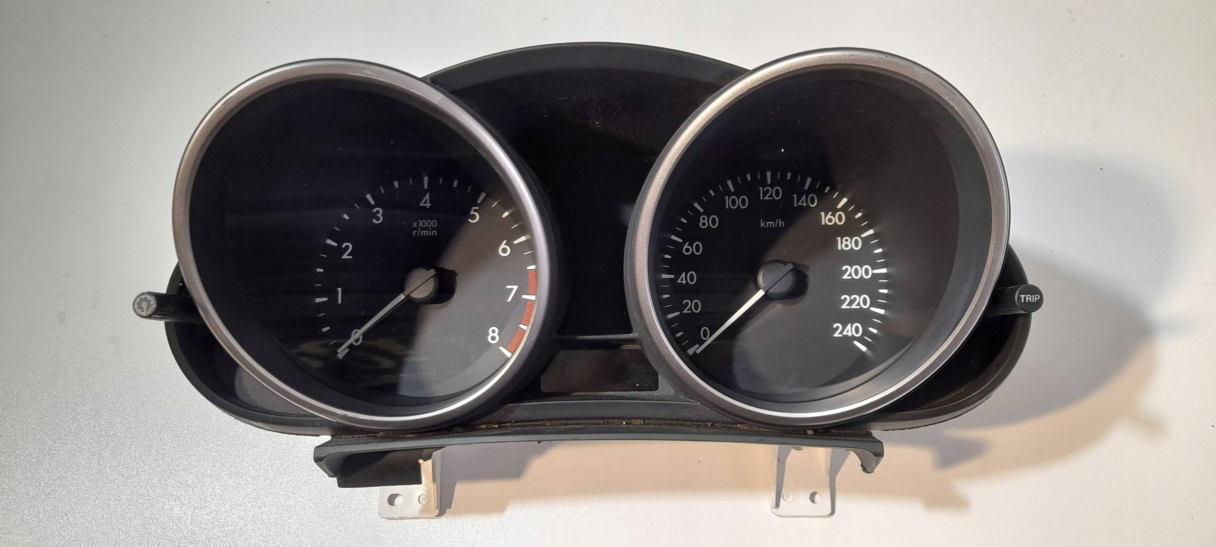 Mazda 5 2,0B 2011- dials / Predkosciomierz BBM655430 (ZG14)
