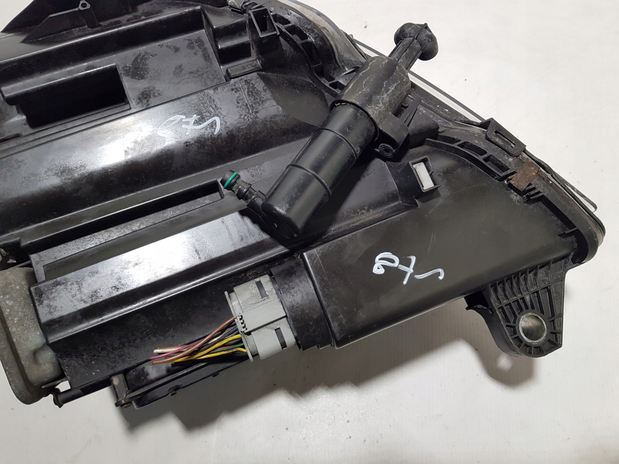 MERCEDES CLS W218 C218 light LED right front XENON positioning BIXENON