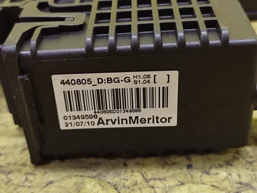 CITROEN C4 mini motor windows left front 9682495880
