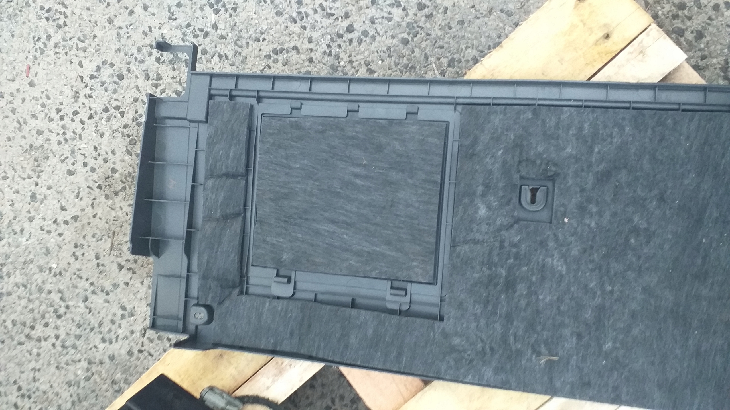 floor boot Audi A5 Sportback 8T 8T8863373