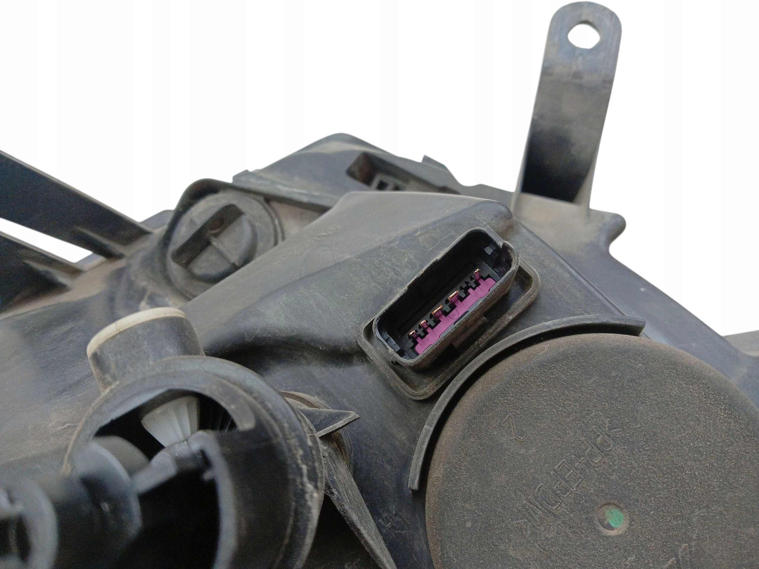 light REFLEKTOR left front DACIA DUSTER and (2010-2013) 1305236683 EUROPA