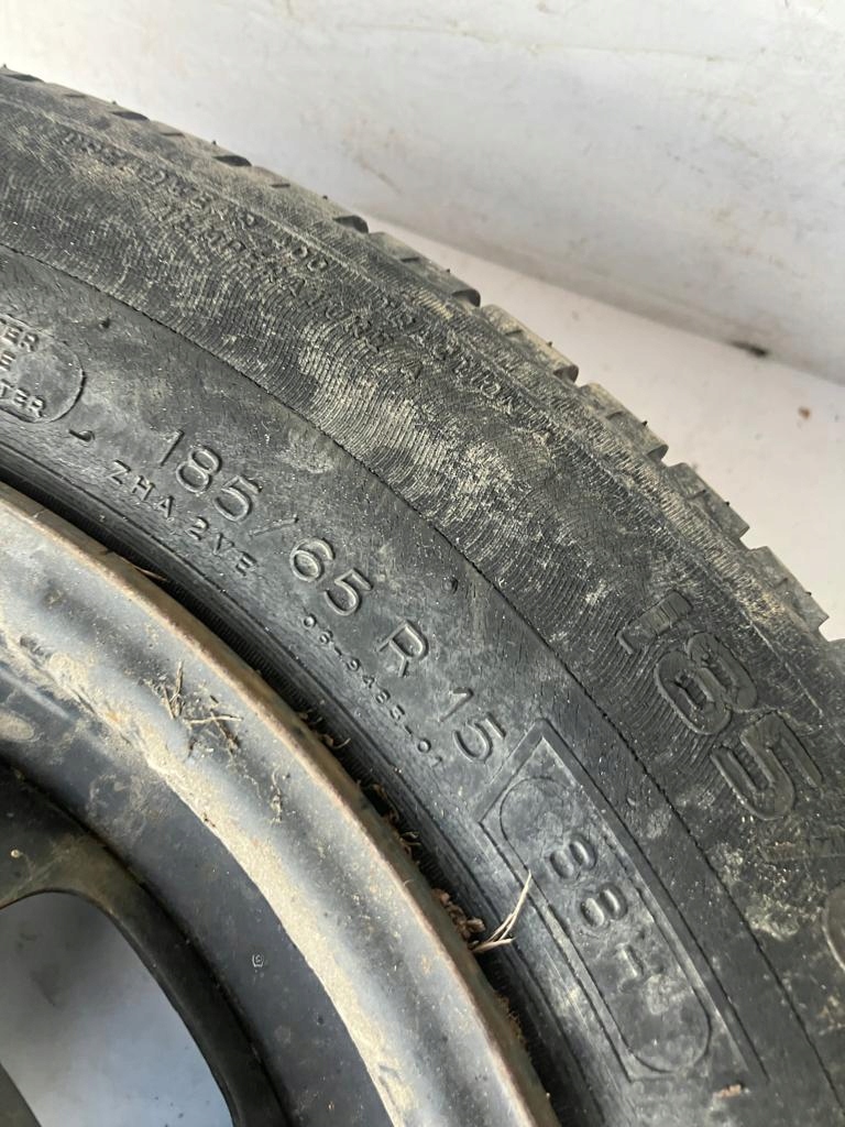 wheel spare 208 185 65 R 15 MICHELIN
