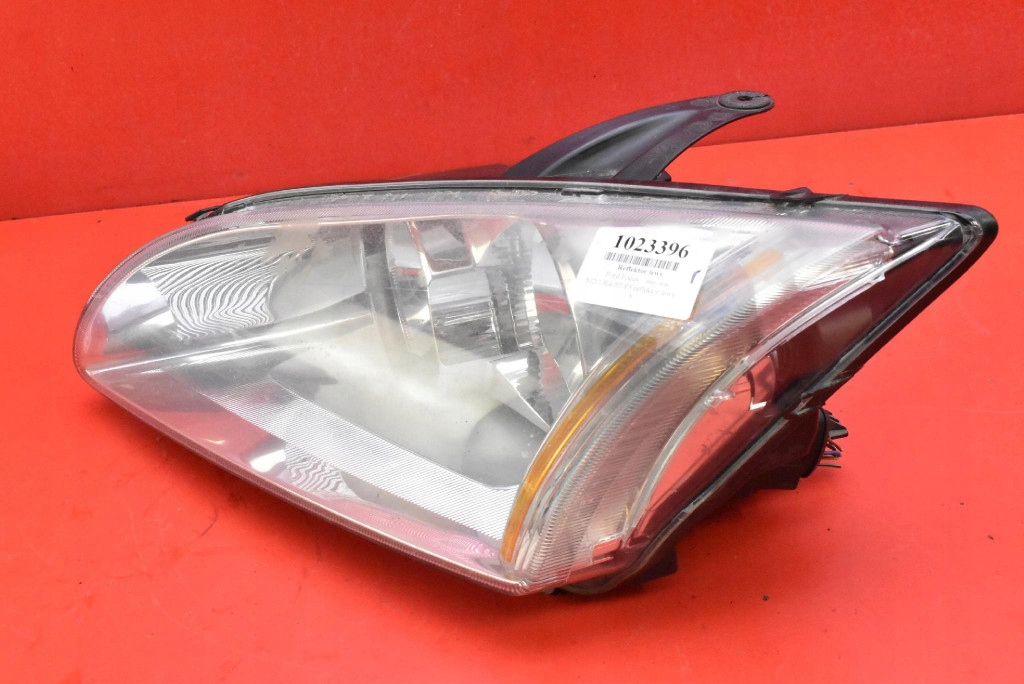 REFLEKTOR left light front EU FORD FOCUS MK2 04-08