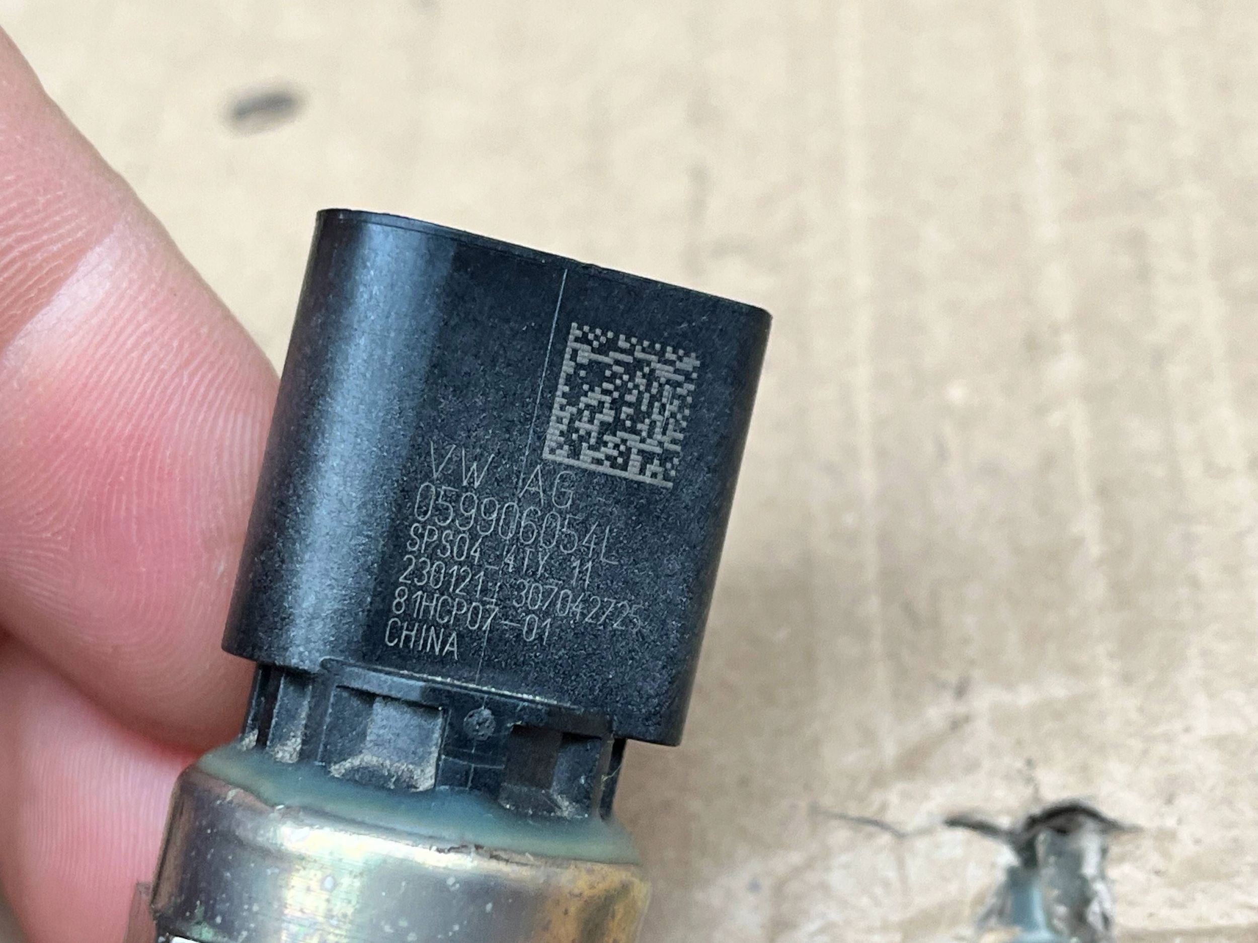 AUDI A8 D5 sensore pressione carburante 059906054L !J
