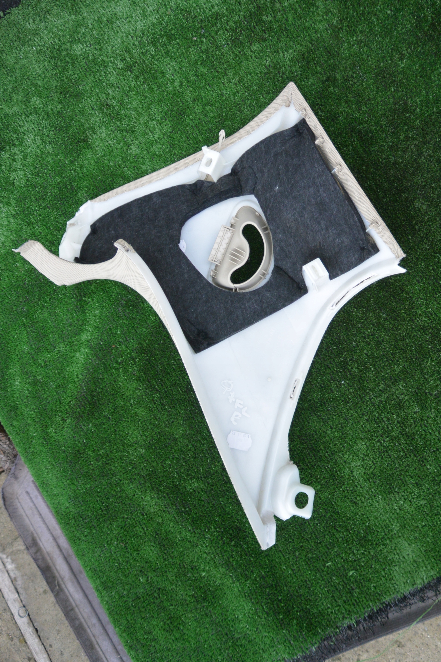 cover SLUPKA C right left LIFT BEZOWE AUDI Q7 4L