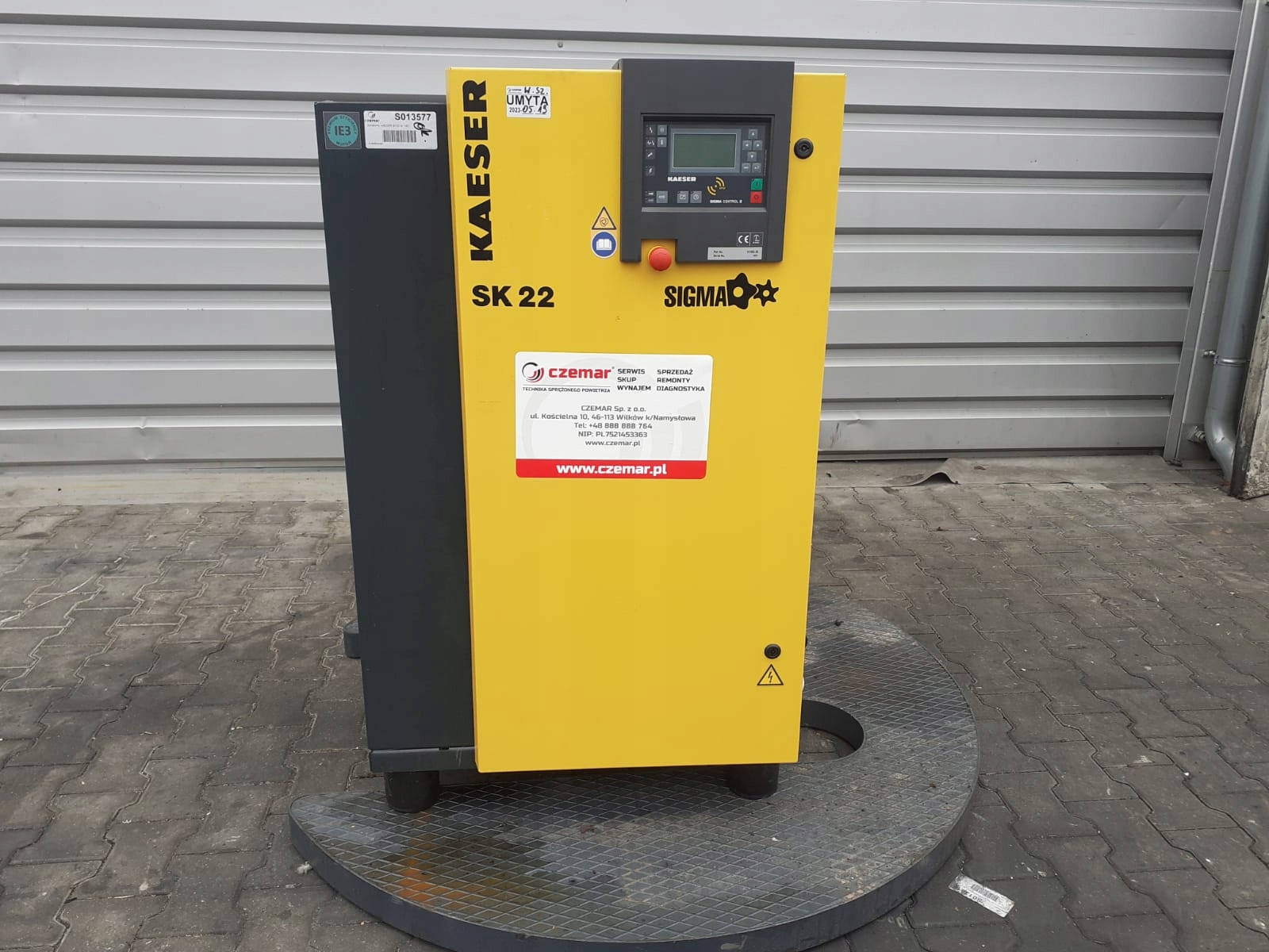 Sprężarka śrubowa kompresor KAESER SK22 11kw 1.5m³ S013577