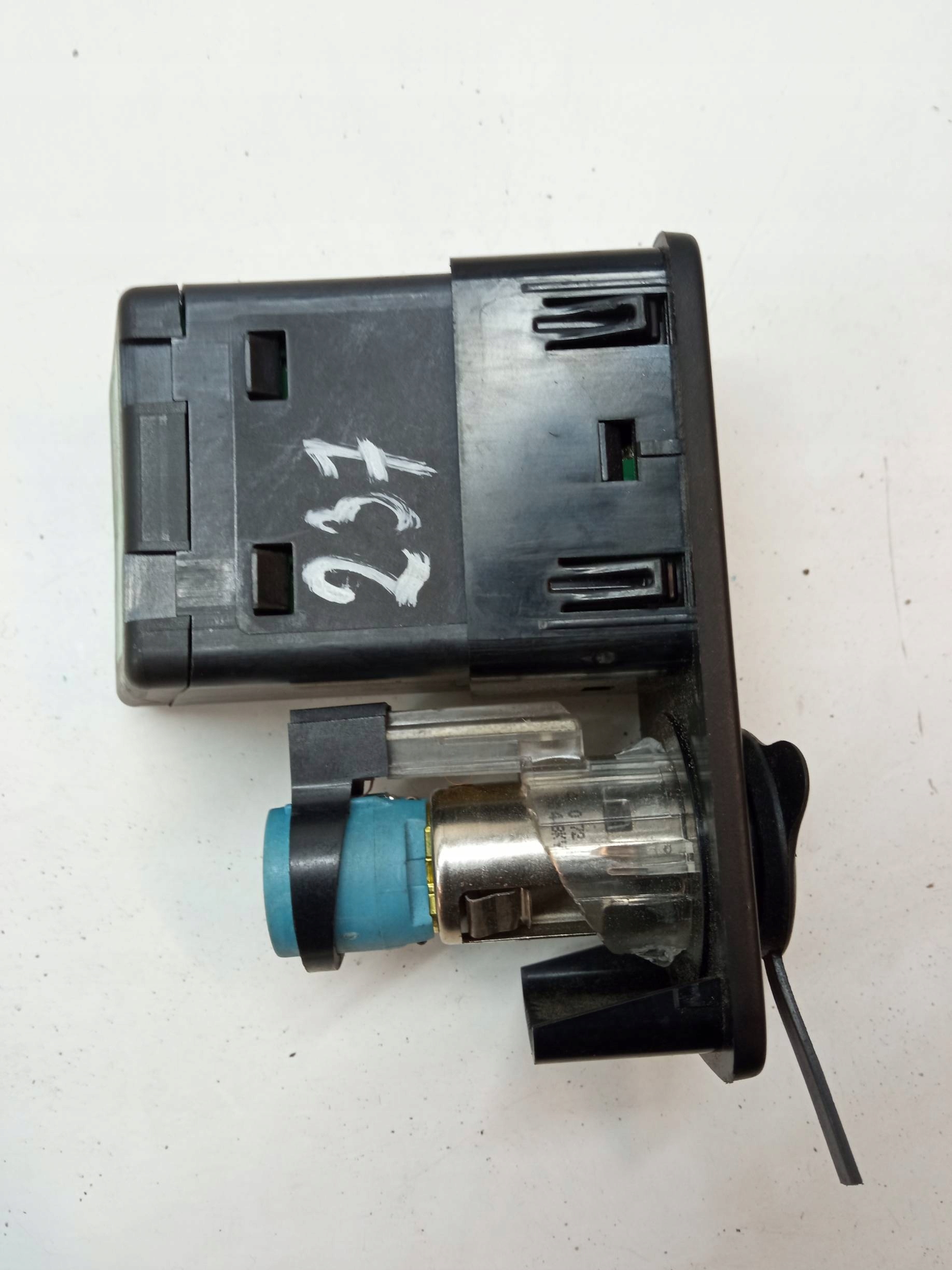 adapter USB 68139536AC Jeep Cherokee V (2014- )