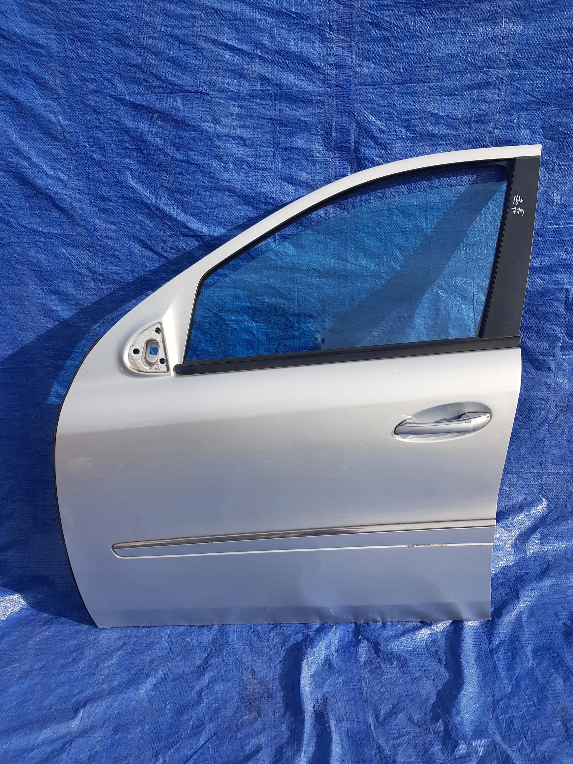 door left front MERCEDES ML GL W164 X164 c775 775