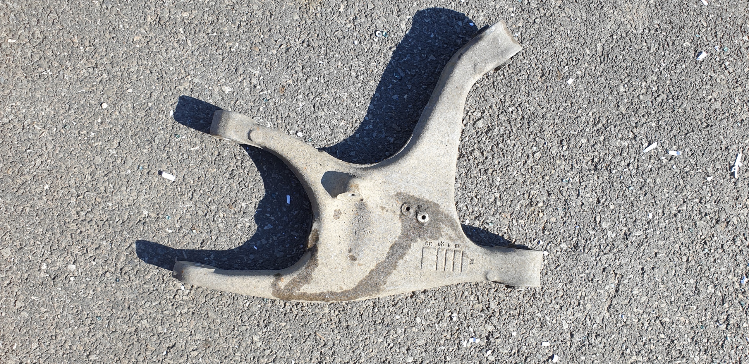Querlenker links heck unterer AUDI A4 A5 B8 8K 8T OE 8K0505311J