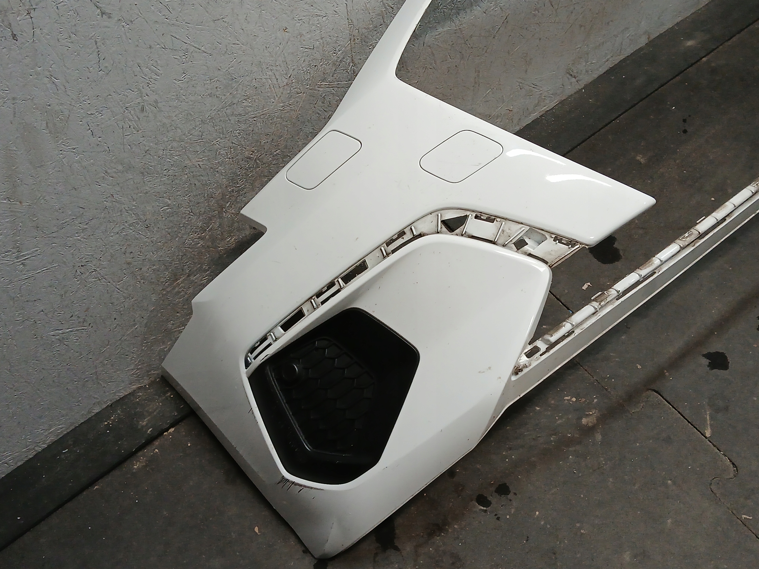 bumper front AUDI A3 8Y