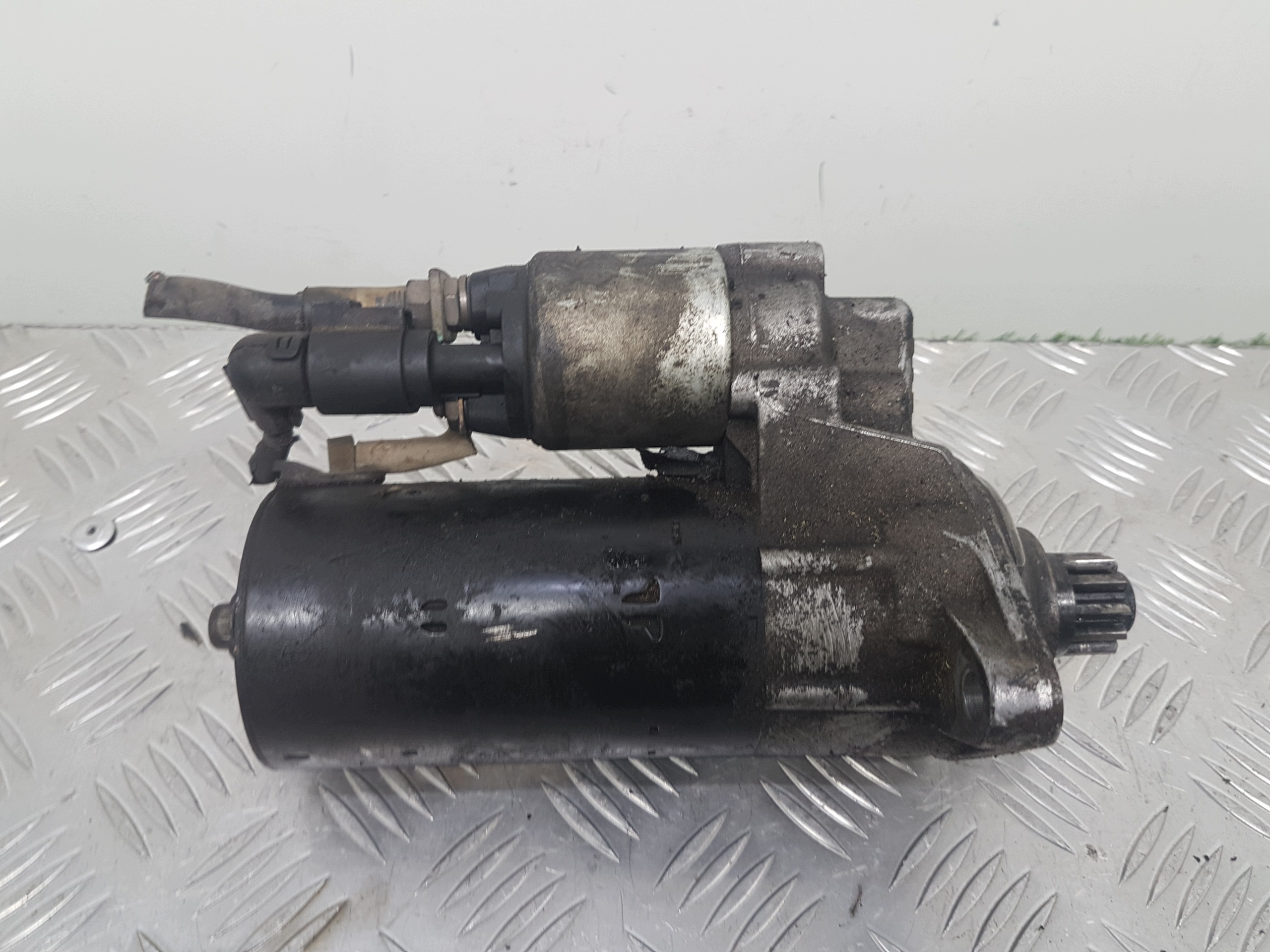 önindító VOLKSWAGEN GOLF 5 0986024360