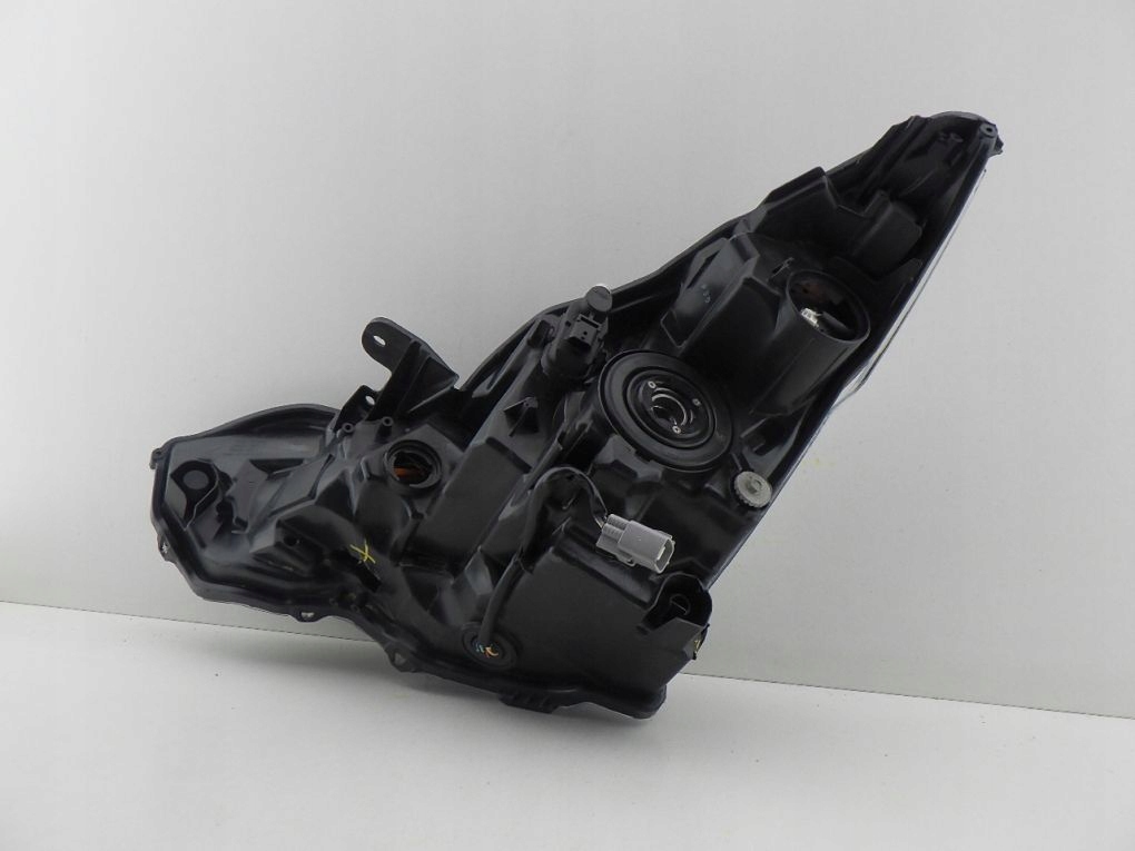 TOYOTA AYGO II 2 LIFT 18- light right