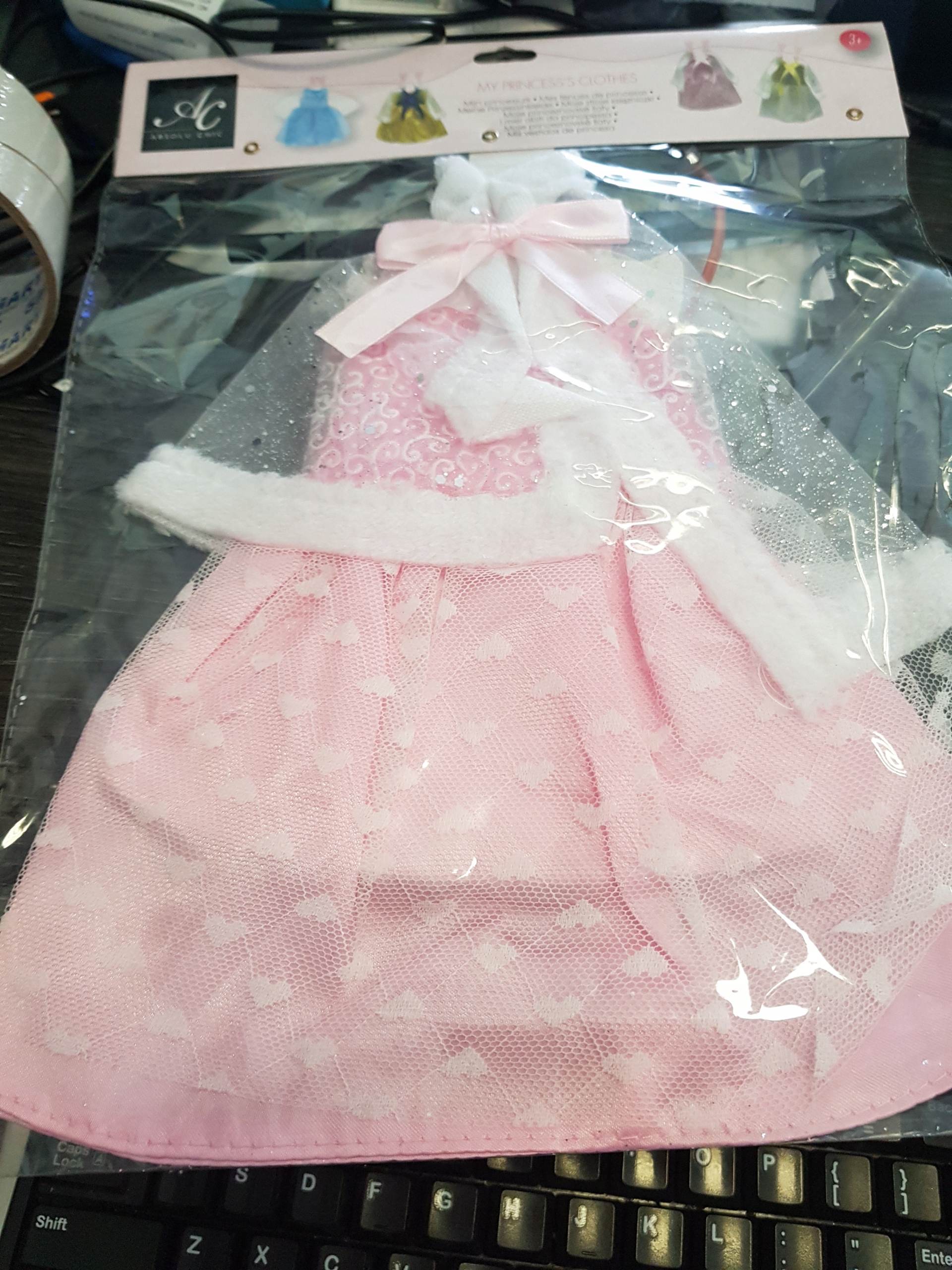 Sukienki/Ubranka dla lalki 27 cm