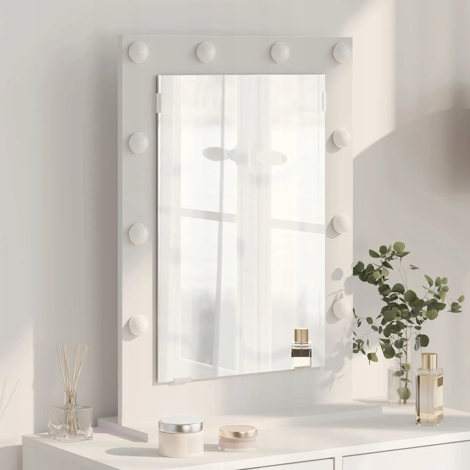 vidaXL Toaletní zrcadlo Bílá 70 x 50 x 18 cm Sklo a inženýrské dřevo