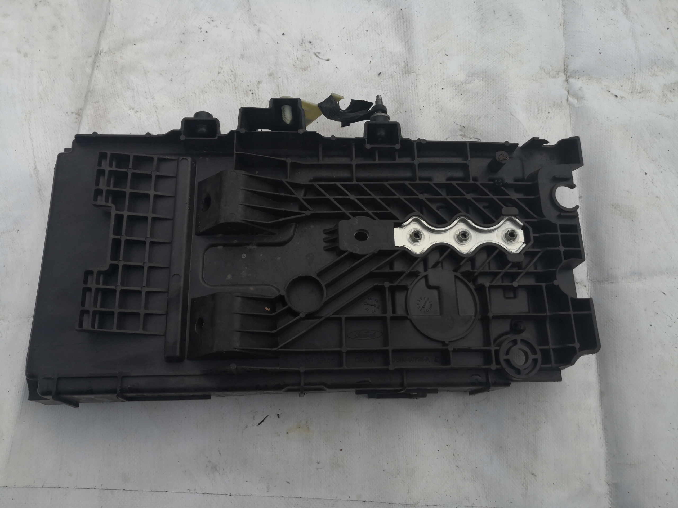 držač akumulatora FORD MONDEO MK5 DG93-10723-AE