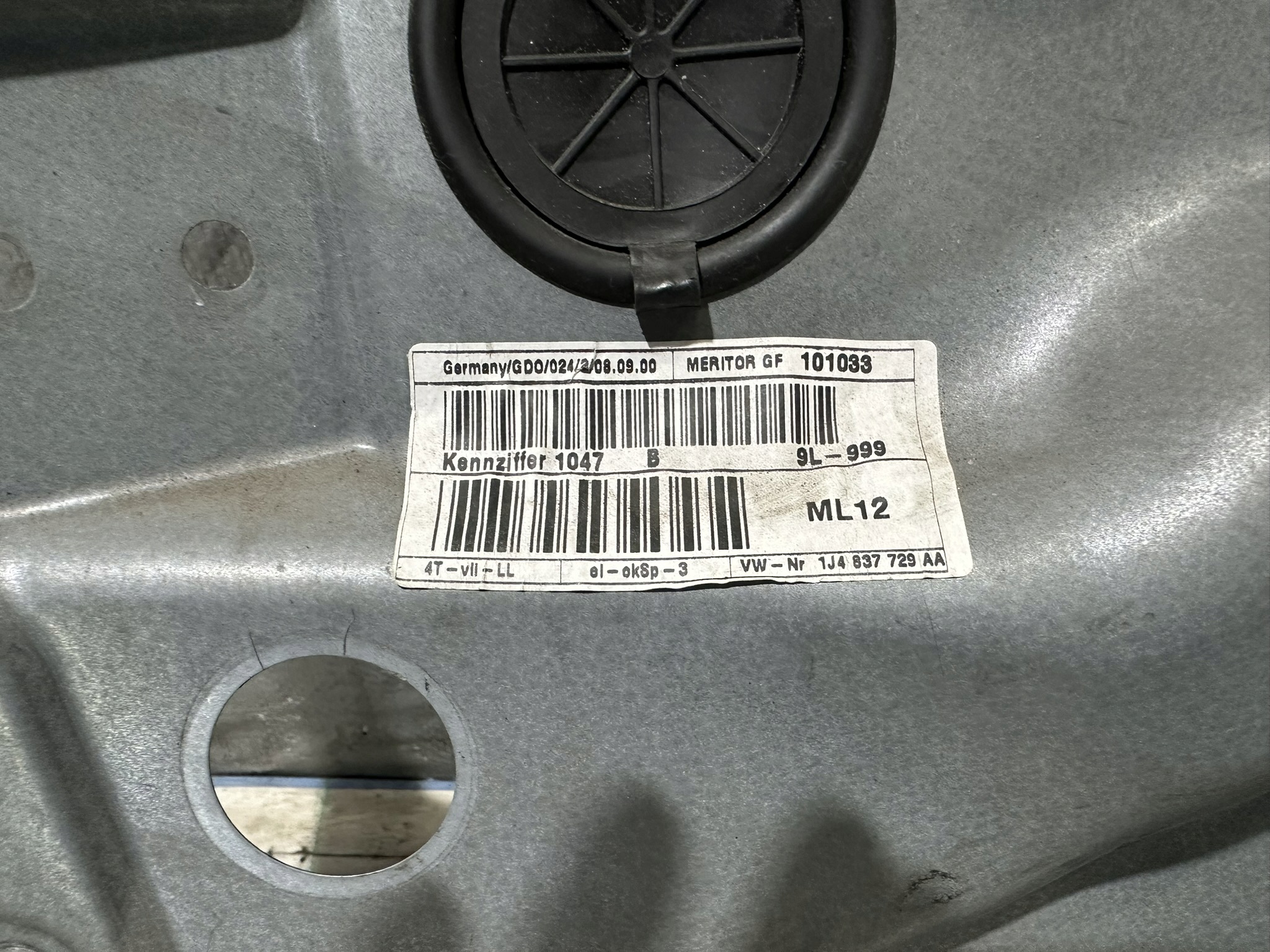 mechanism window regulator left front 1J2837755 E VW GOLF IV 5D HB 01R