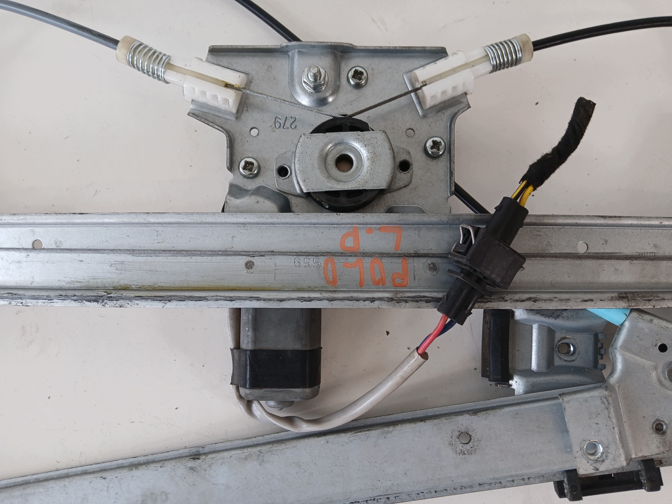 VW POLO 6N III window regulator left front