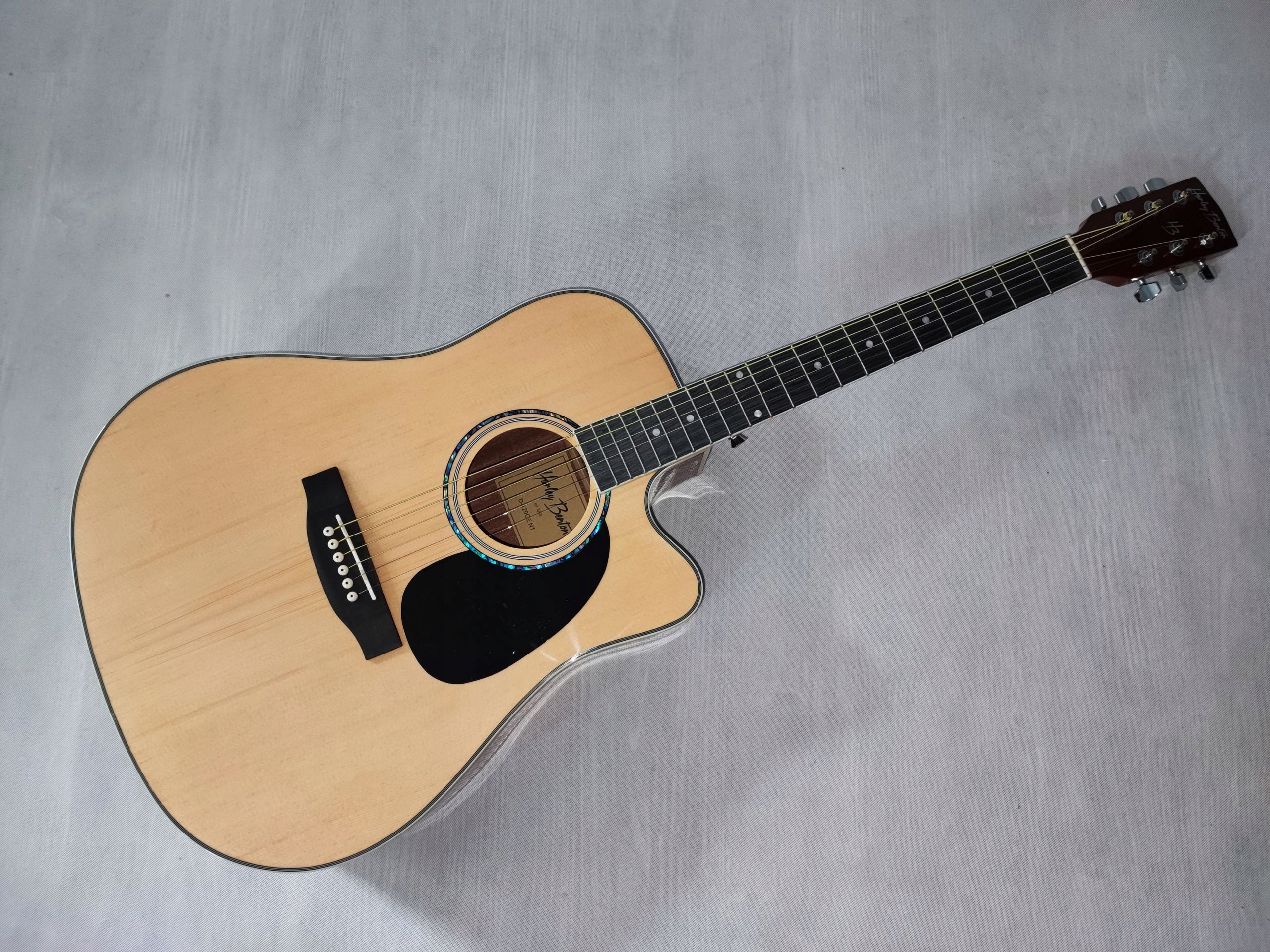 HARLEY BENTON D-120CE NT USTAWIONA LUTNICZO Kod producenta D-120CE NT