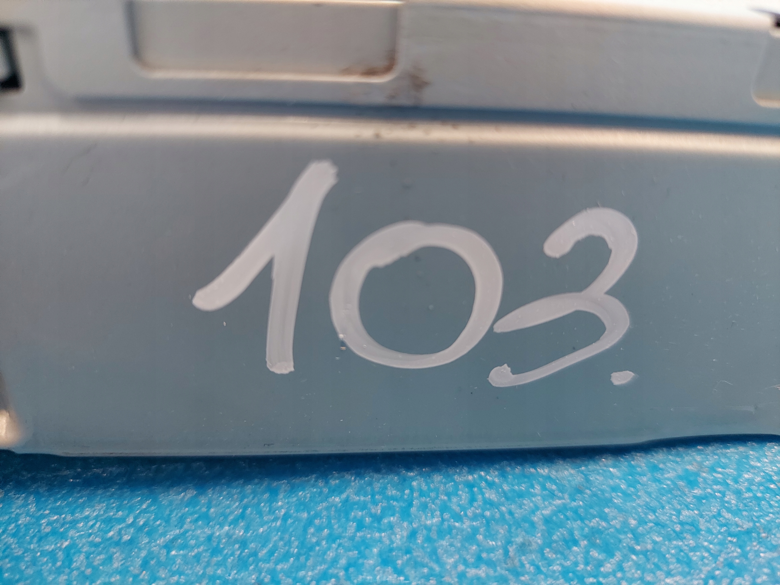 RADIO EKRAN CLIO IV 281077