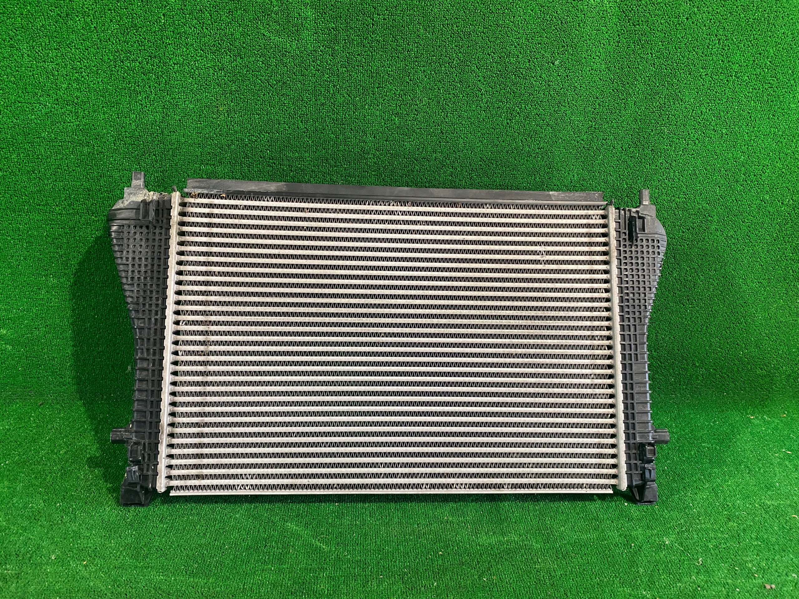 INTERCOOLER VW SKODA AUDI TIGUAN II