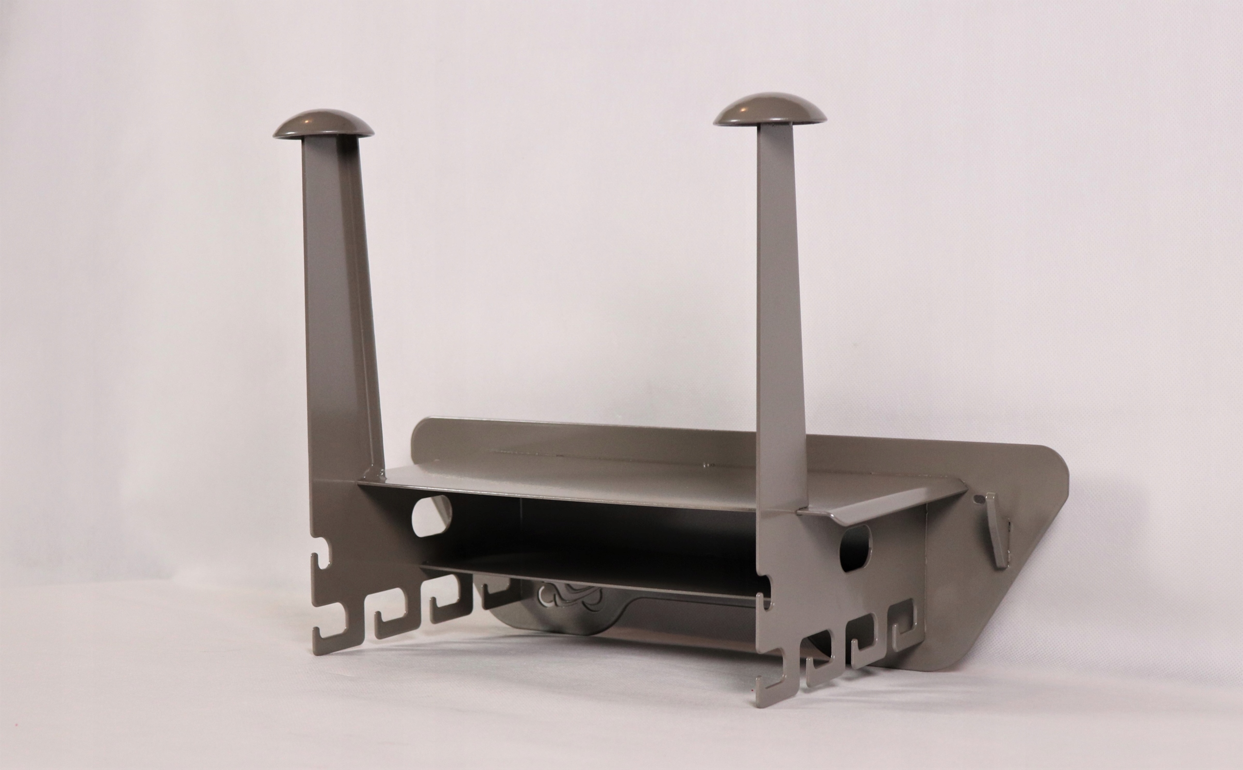 Вешалка держатель для мотоциклетного шлема V002 серебро