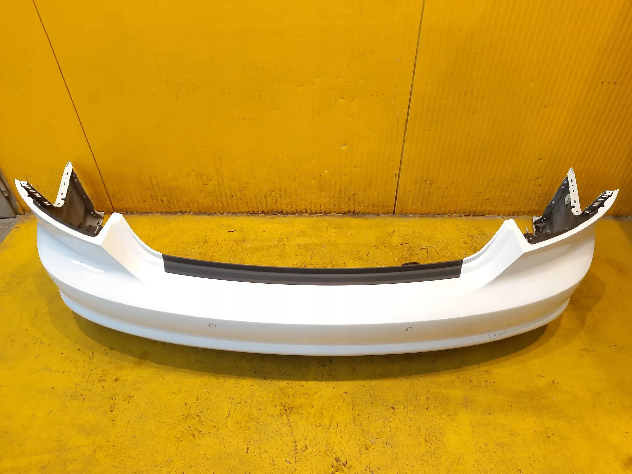 Audi A7 C7 4G LIFT ZDERZAK TYŁ TYLNY 6 PDC LS9R Wersja Europejska