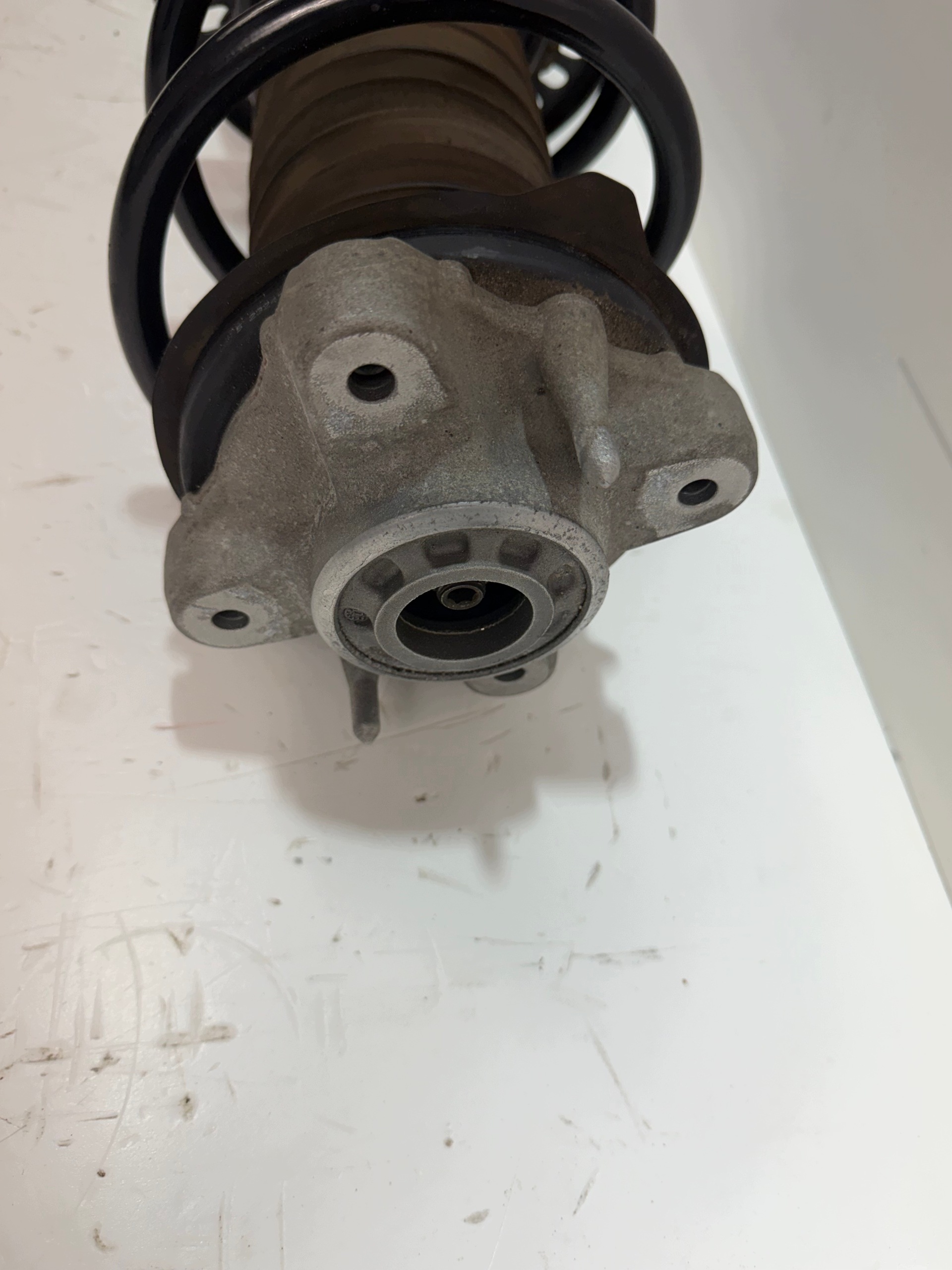 shock absorber VDC left front BMW 4 G26 6886251
