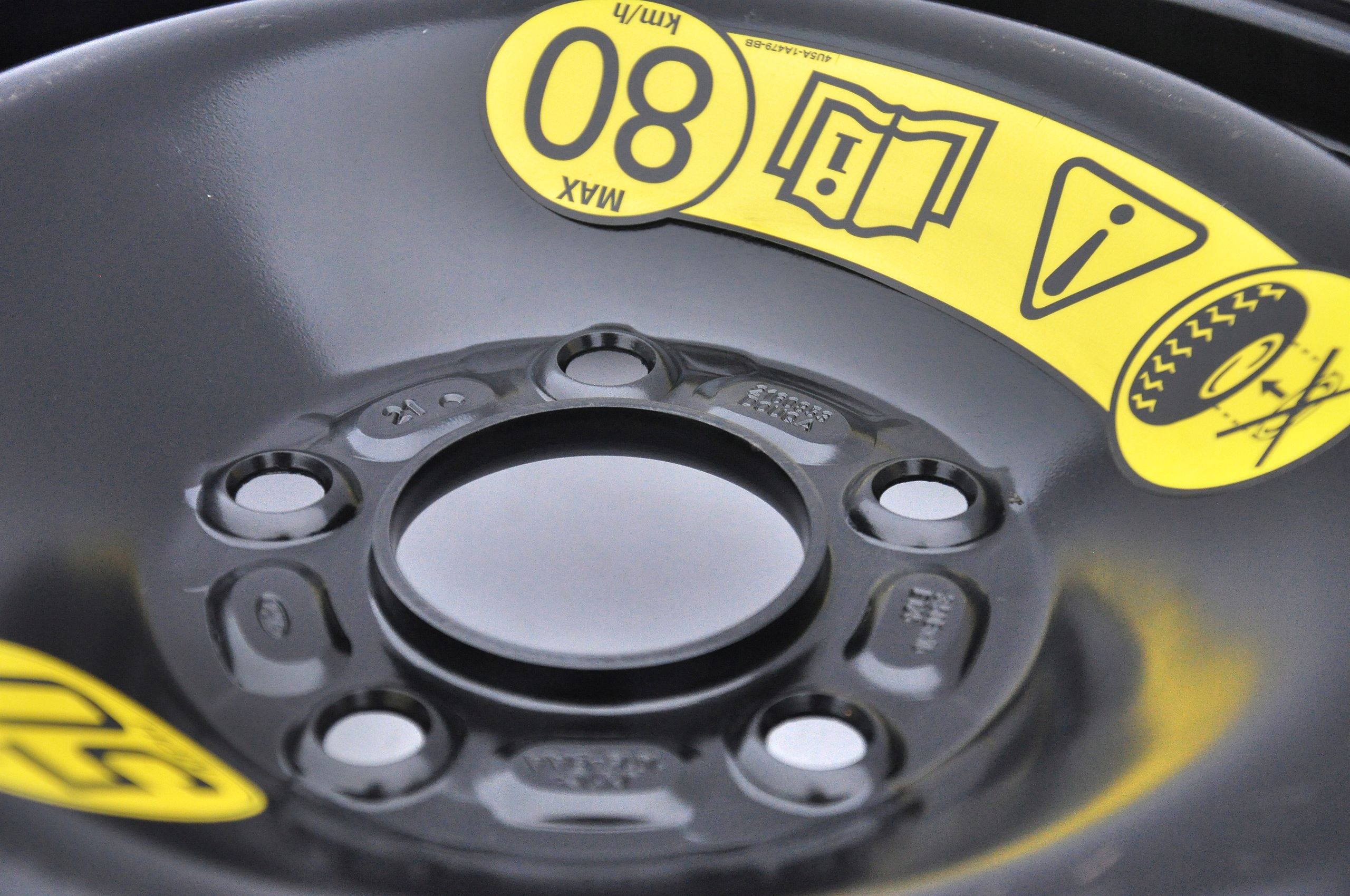 Подъездное колесо 125/70/16 