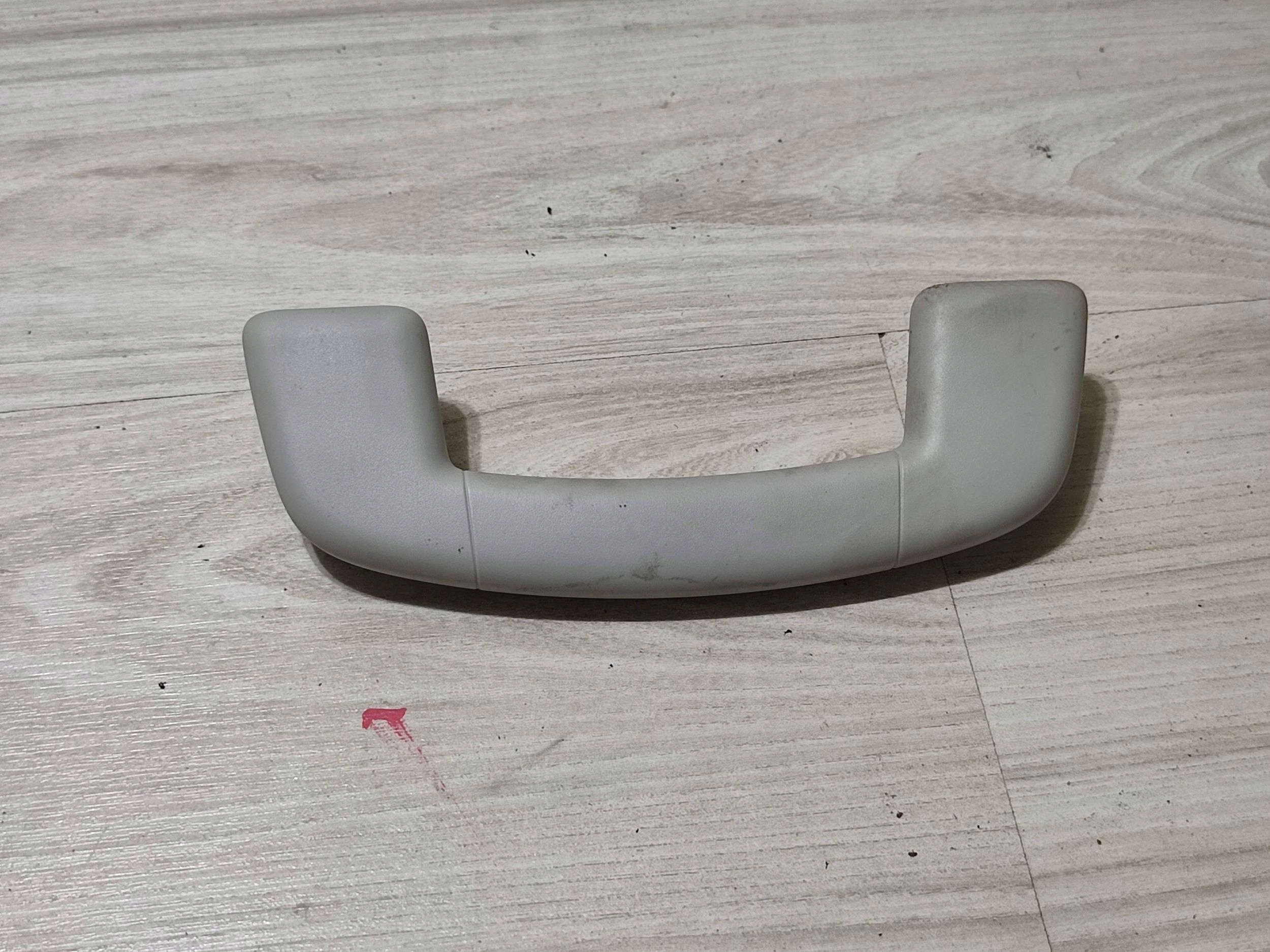 Skoda Scala 2020 bracket / handle sufitowa front