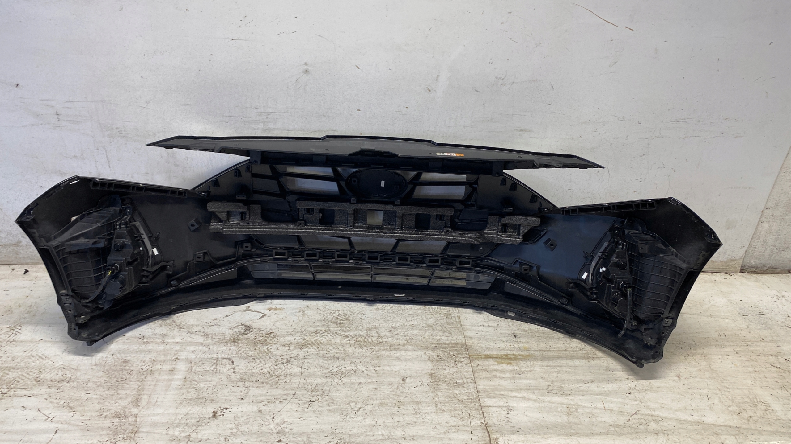 HYUNDAI I20 III bumper front front front PREKLADgrill X5B 21-23 DEMONTAZ