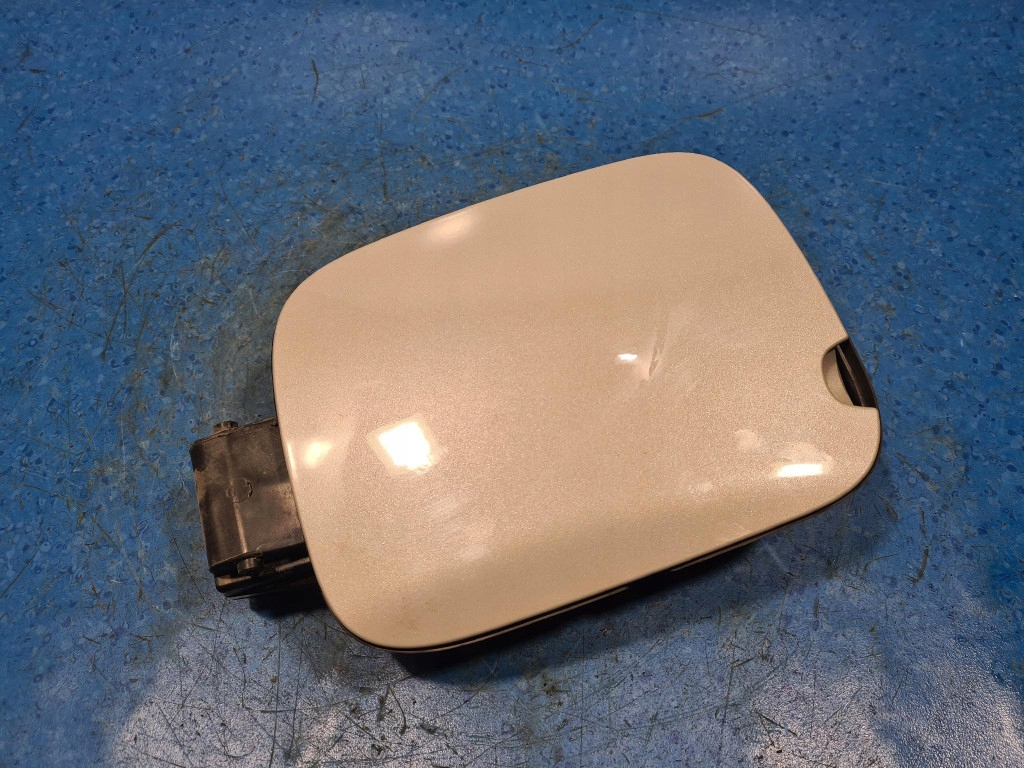 CITROEN C3 III LIFT 24R KLAPKA WLEWU PALIWA EEUD