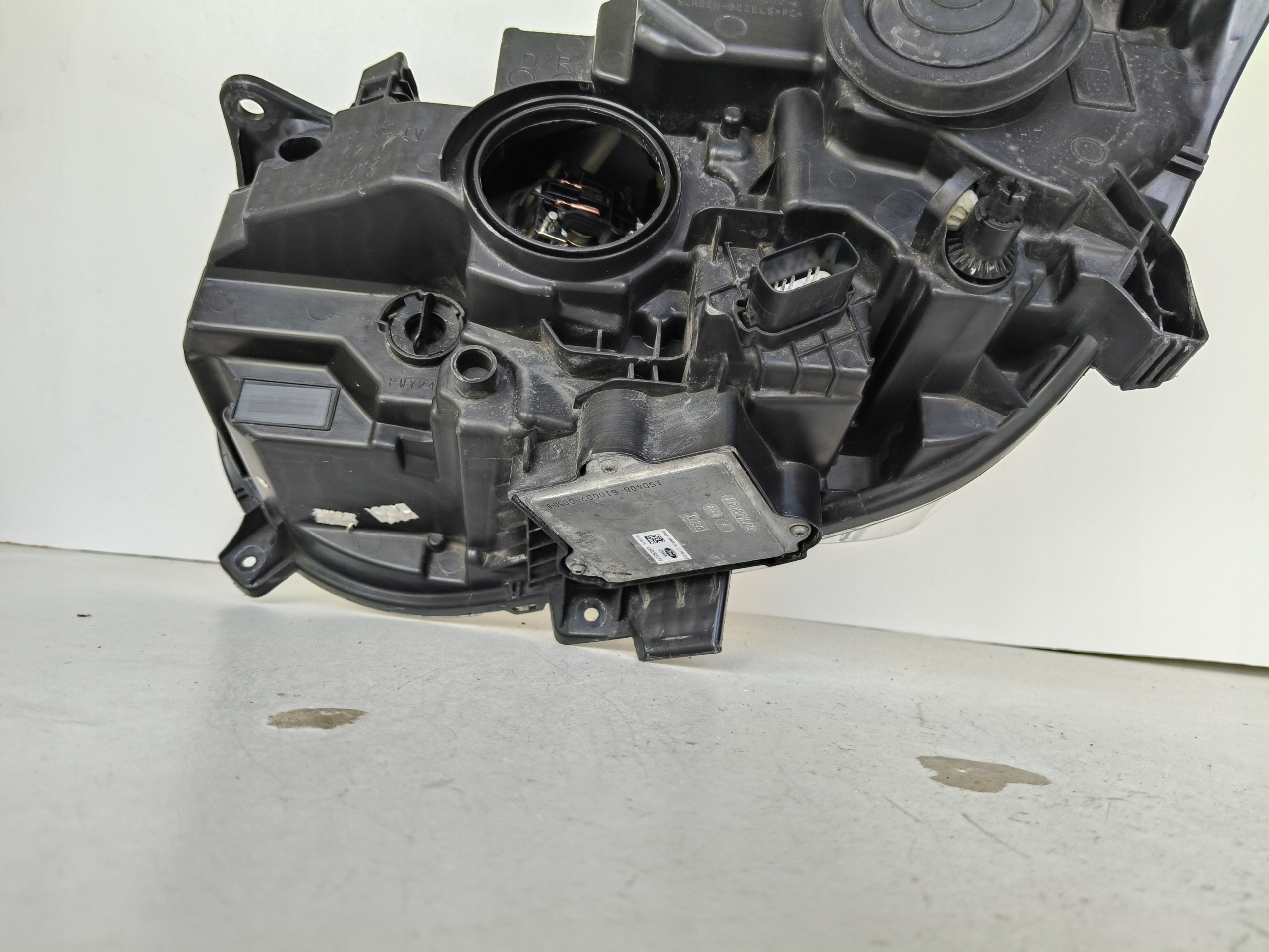 light right REFLEKTOR FORD GALAXY MK4 15- LED
