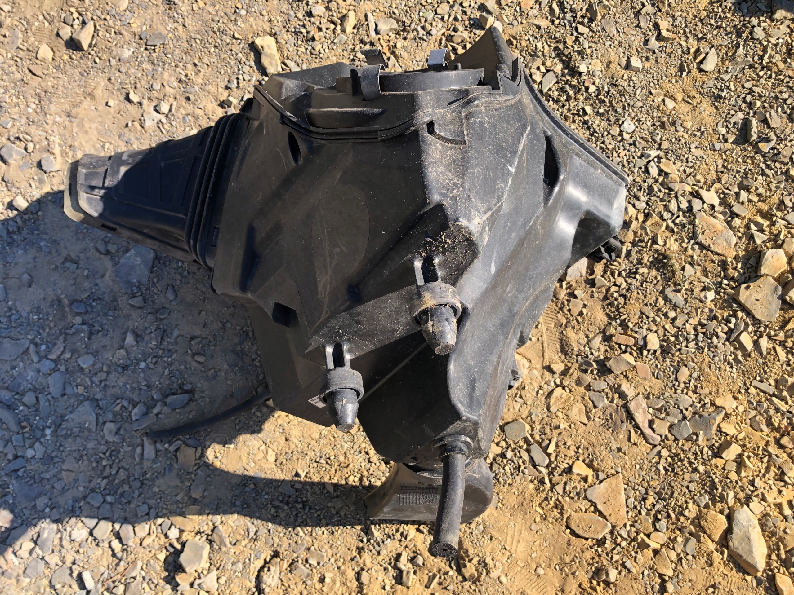Gehäuse filter luft AUDI A4 B8 8K0133837B