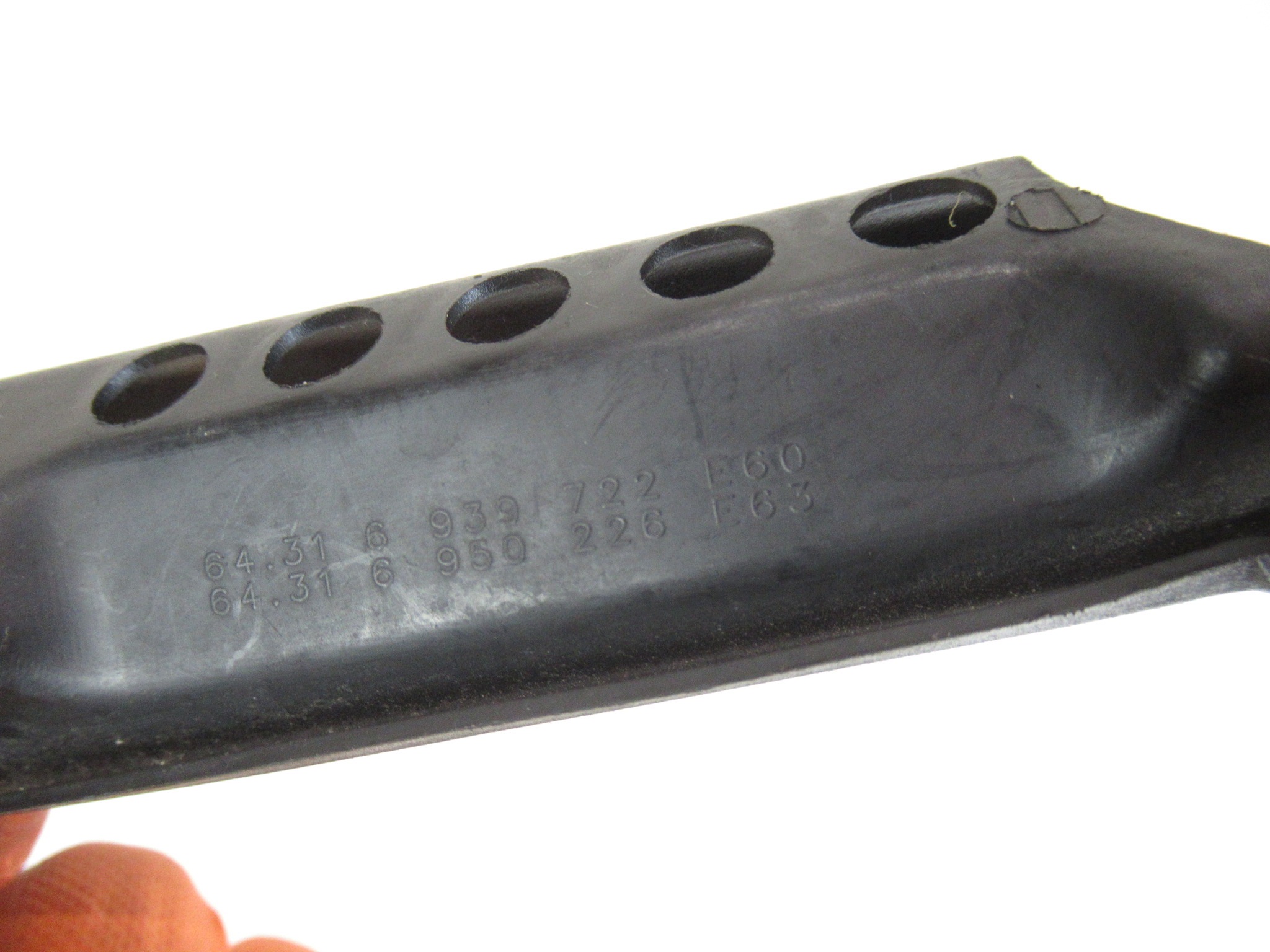 kanal luft rechts blende abdeckung ansaug rechts BMW e60 e61 e63 e64