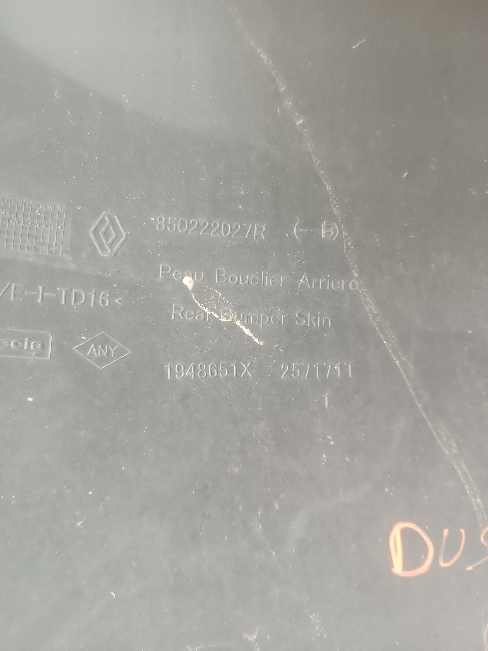 Stoßstange hinten heck DACIA DUSTER II