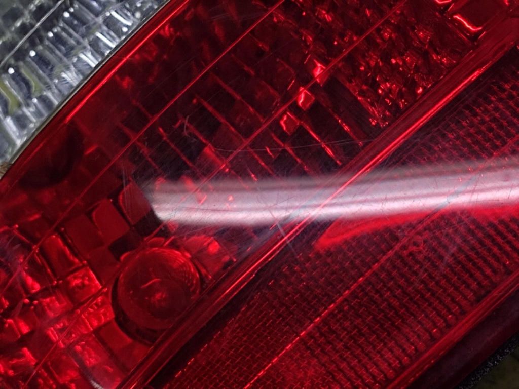 OPEL ZAFIRA A light right rear part