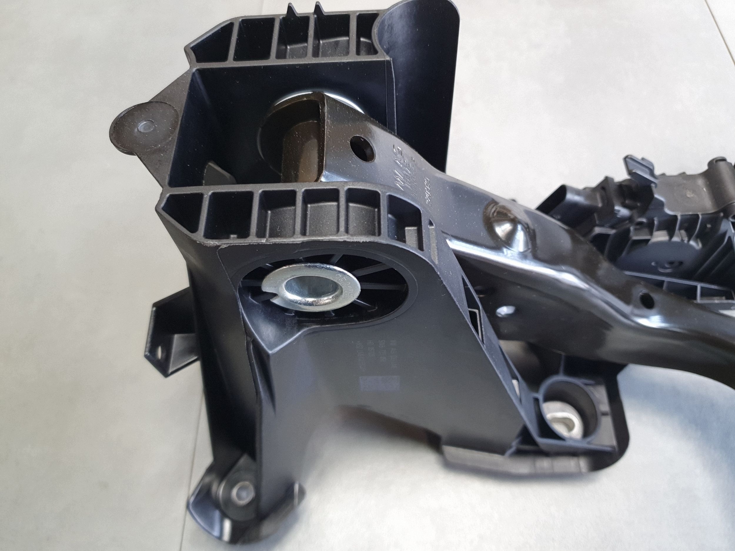 Audi A3 8Y Pedal Frein Support gaz 5WB723058