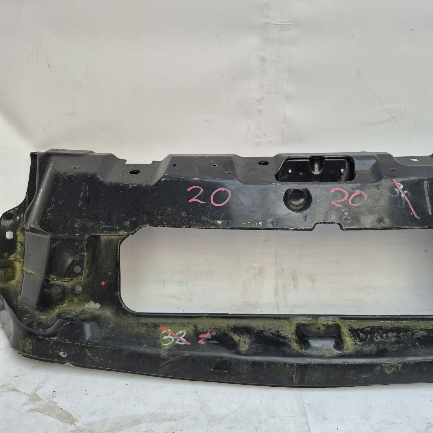 IVECO DAILY IV 4 14-19 support panel for radiators pillar